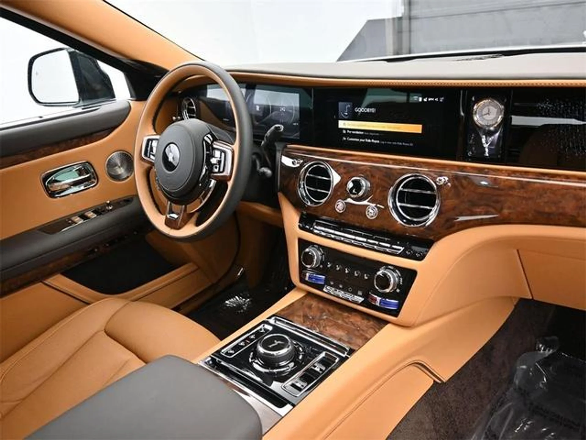 mph008_t5f215c_H_ets6daj_Irhs_L0_Lv_F_E_30bd697298