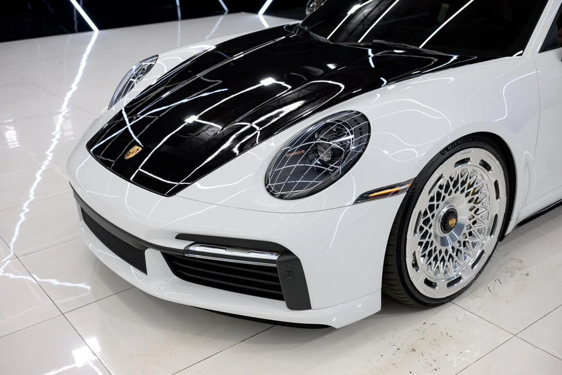 mph009_1006120604_38859b5c86573c98104d9a817597a686_2f14e342be