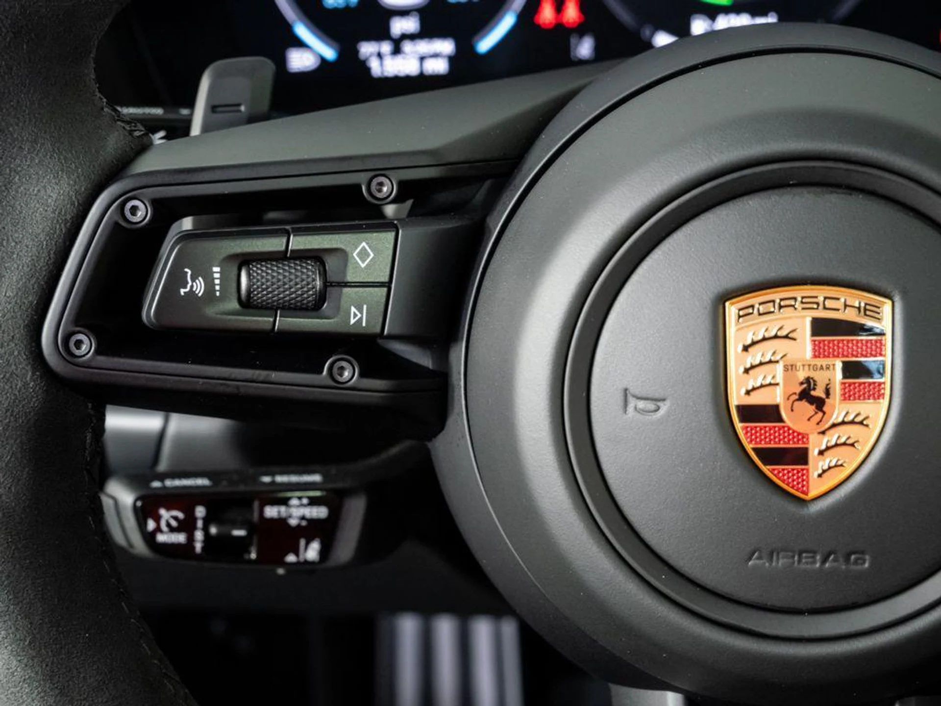 mph009_1009744555_Gn_Sjdace_KBB_Lx_DL_Gbz_OZ_903i_M_Gs_740c7457e7