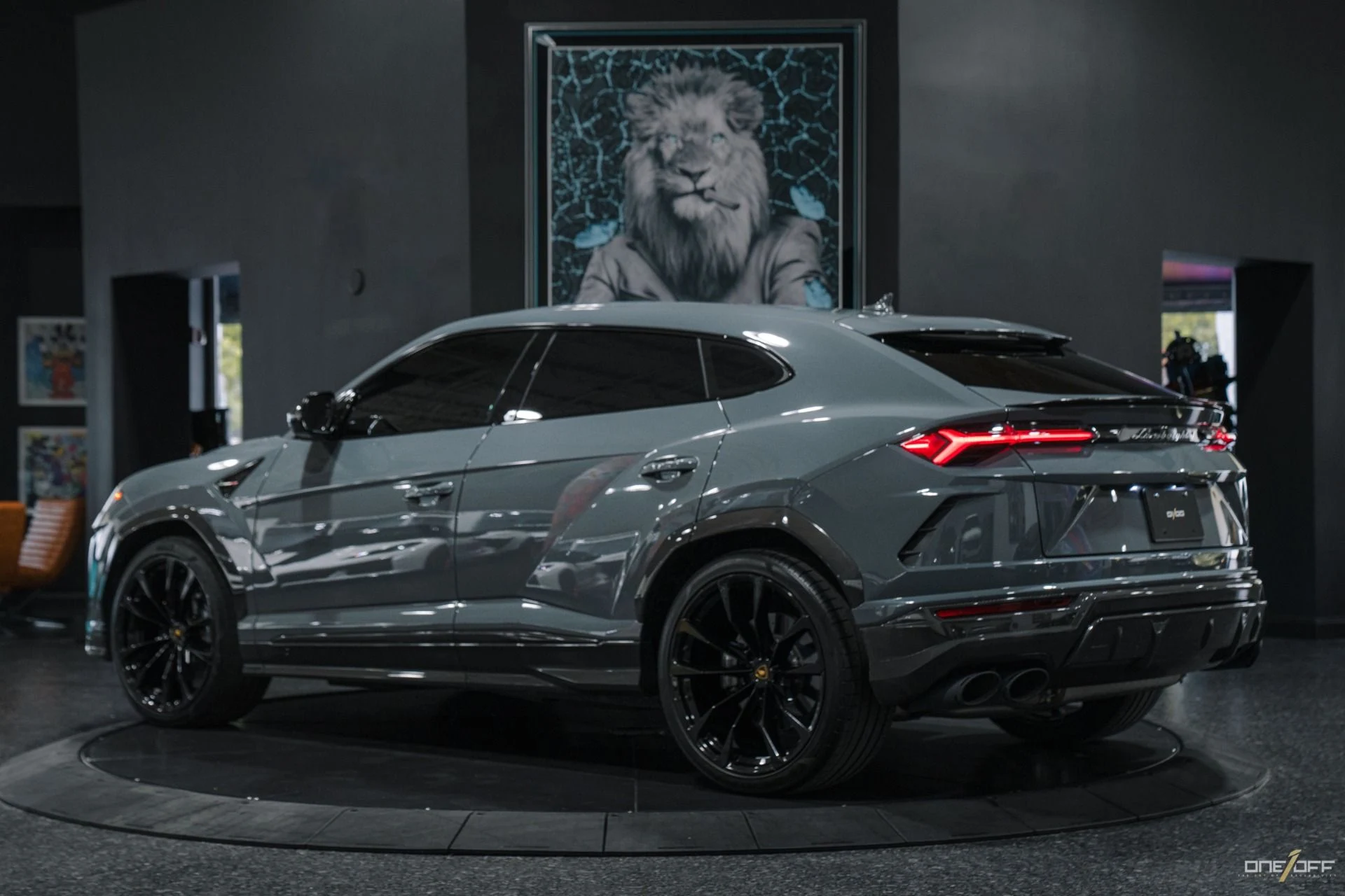 mph009_1011963473_Used_2022_Lamborghini_Urus_306_K_MSRP_ALL_Carbon_Grigio_Telesto_Paint_1752782699_7306986c5f
