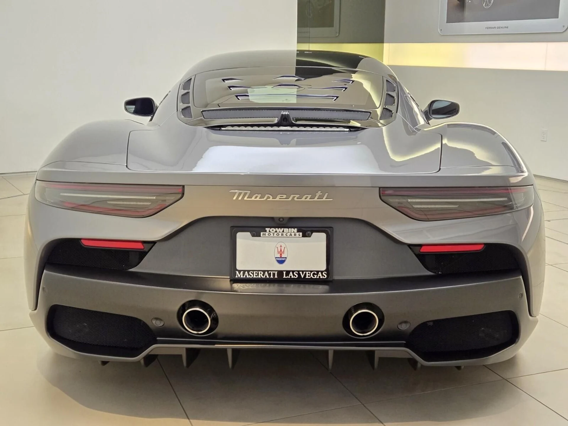 mph009_1014914480_Used_2022_Maserati_MC_20_1767077618_4a7de3fd6b