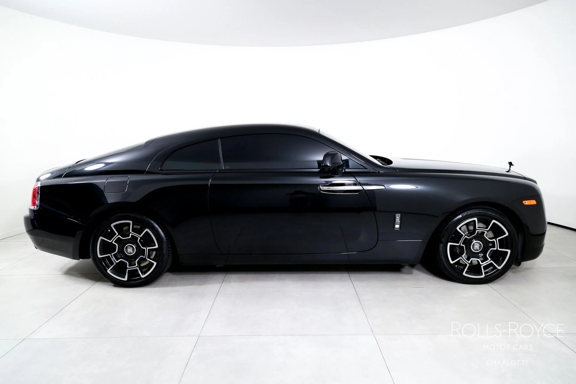mph009_1021150245_Used_2017_Rolls_Royce_Black_Badge_Wraith_1781192151_2f902f317b