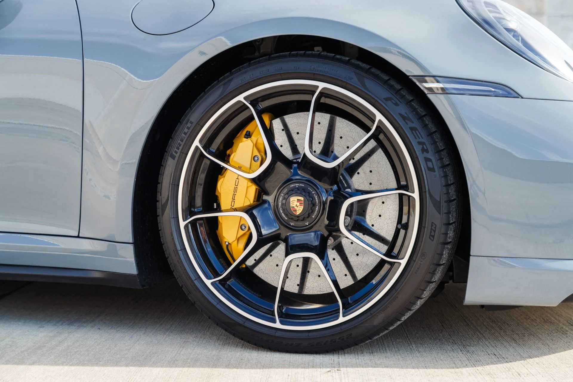 mph009_1037515764_Used_2024_Porsche_911_Turbo_S_1786490224_a1d9fcbead