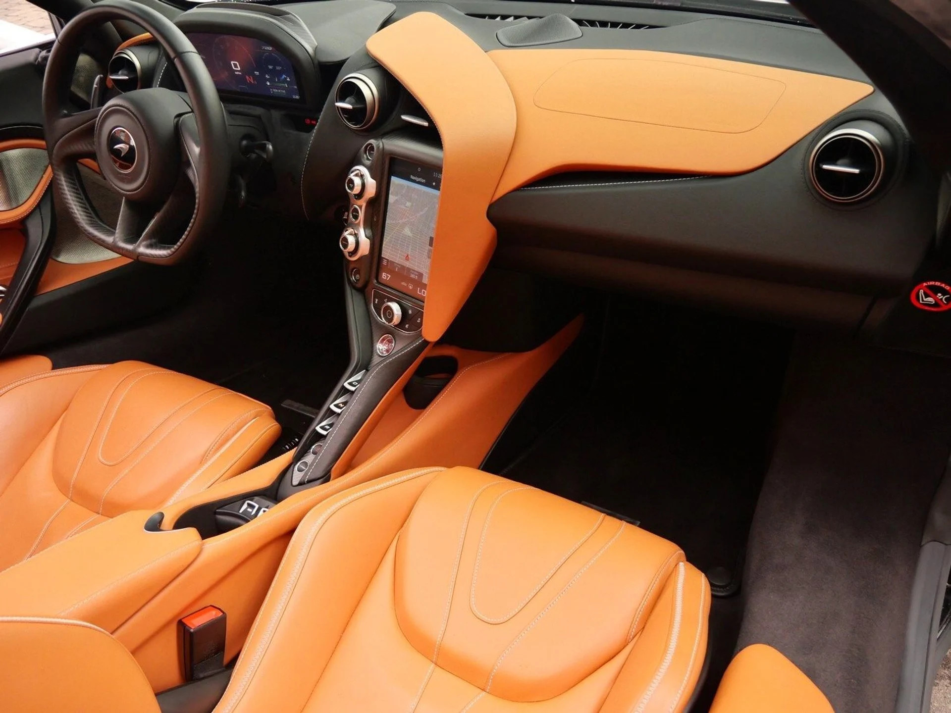 mph009_103843471_b093ccdf75aef33f87c382b7cc5d0244x_eb7657a447