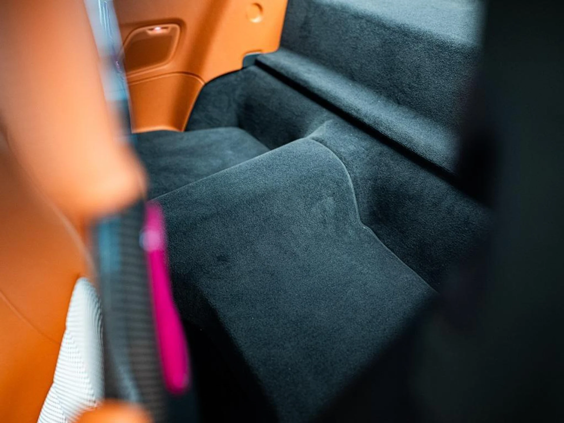 mph009_1042840441_DX_Pret_VIKB_Zb9_Gj_A_Cm0e_Pm_LHZ_8_1184b4bbba