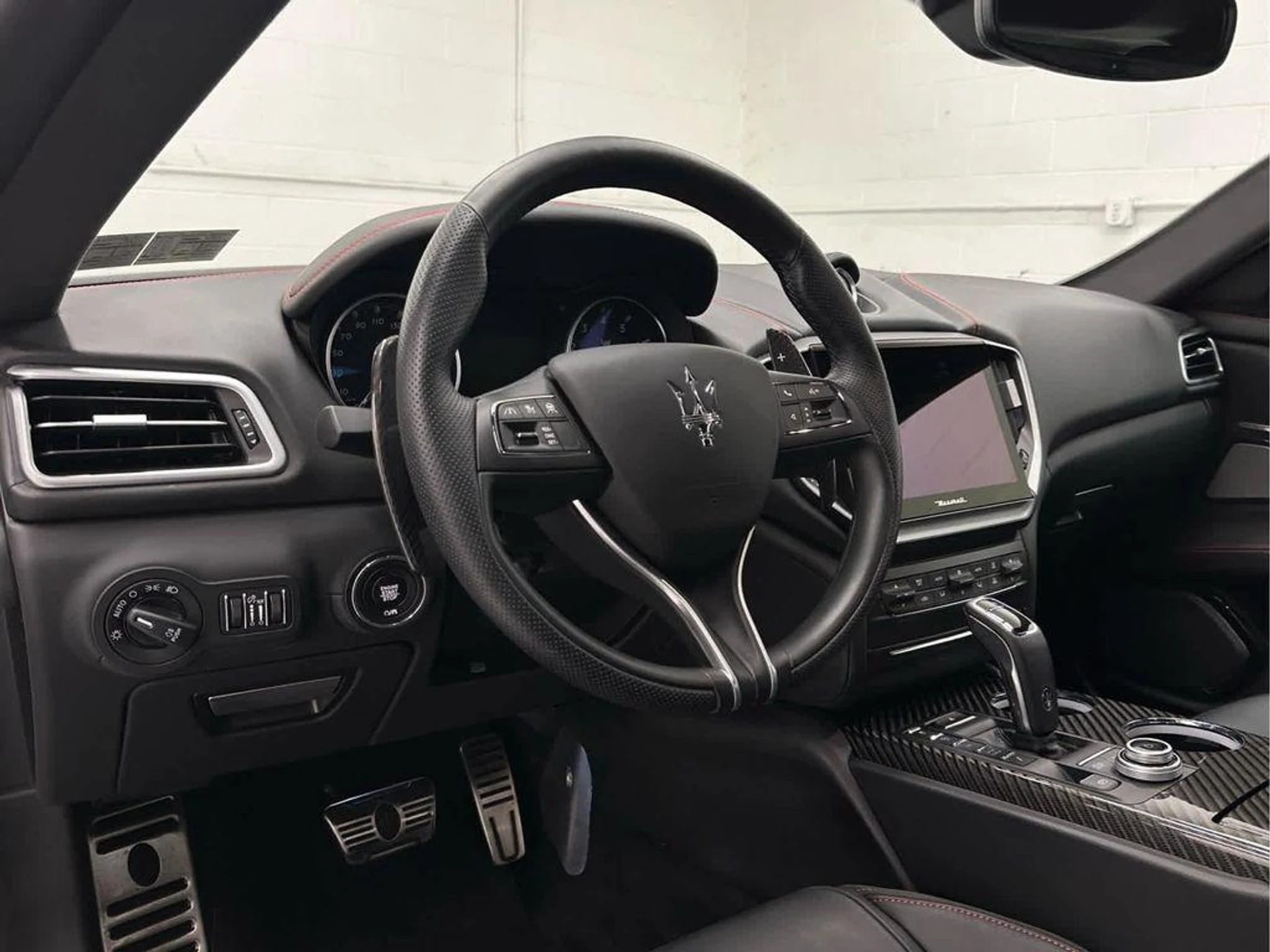 mph009_1057562843_y_Tkz_Gyjm8_ATS_Ez_wn_B2_IH_1_DRE_49f01a4276