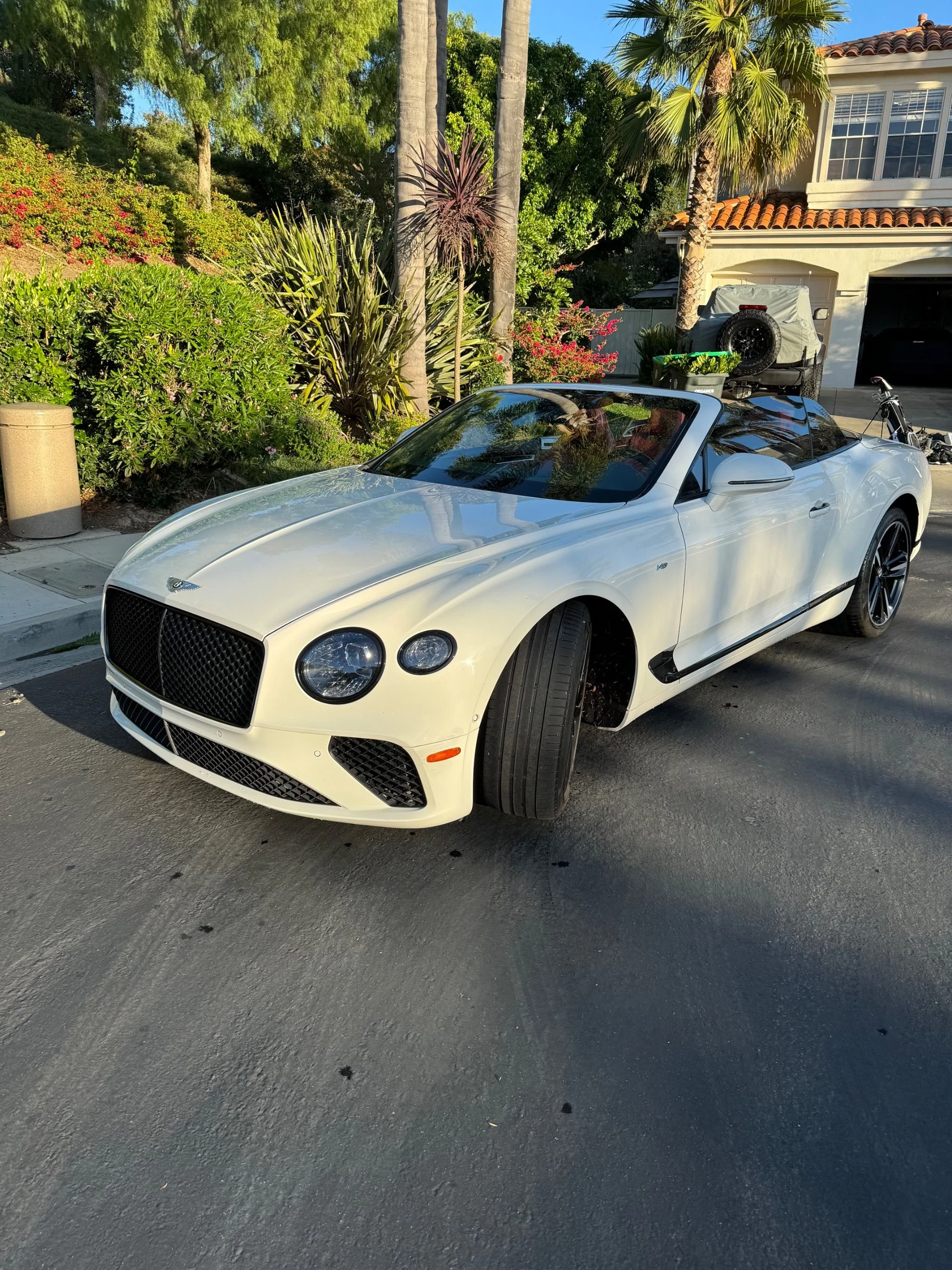 mph009_1062386351_Used_2020_Bentley_Continental_GTC_V8_1700605090_dbd3b0b8d7