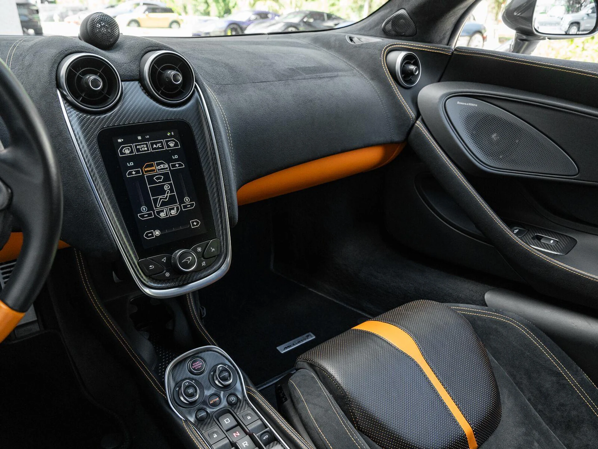 mph009_1063611327_Used_2019_Mc_Laren_570_GT_Coupe_1785532138_59f8dd2a72