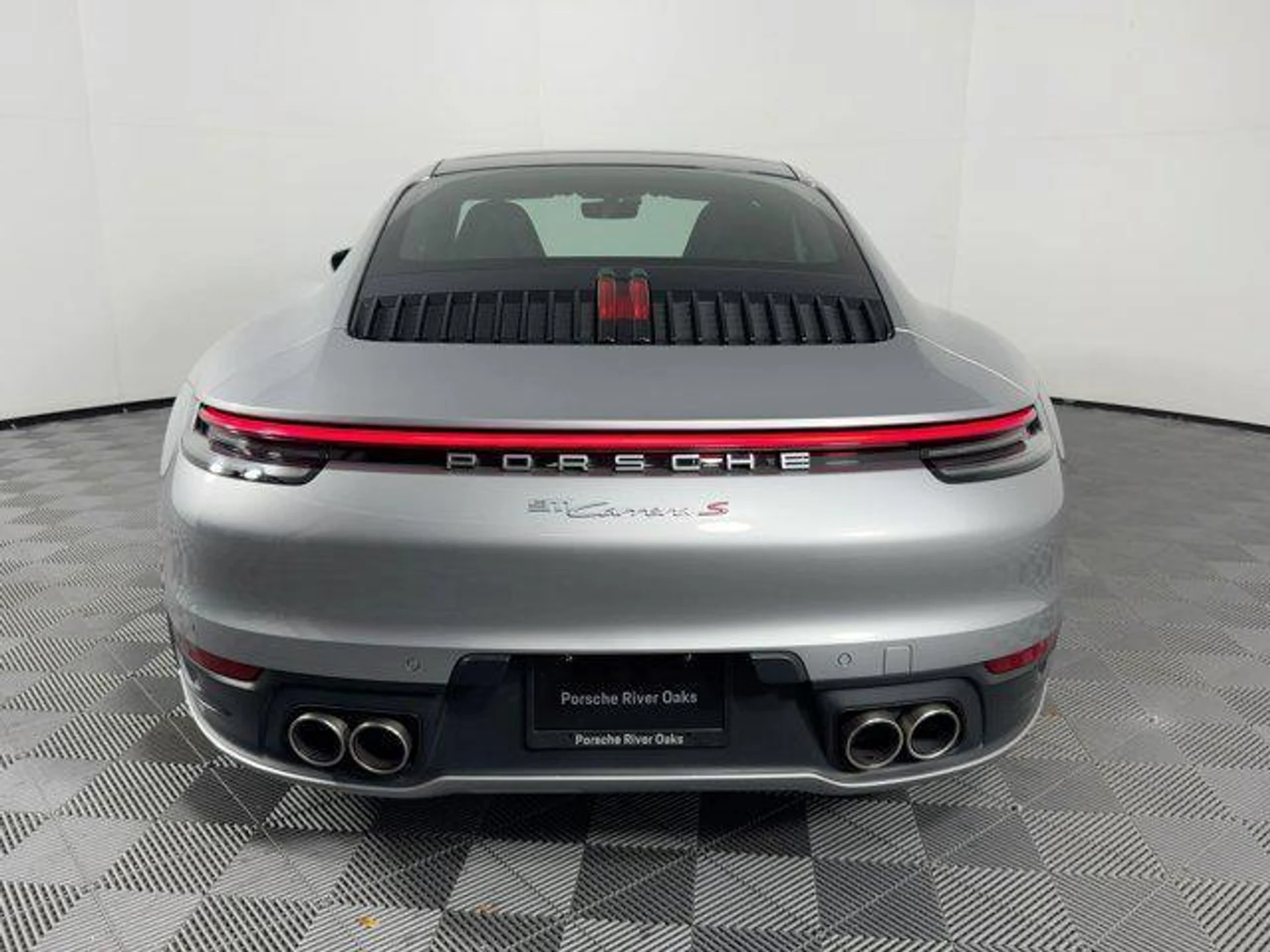 mph009_1064899724_u_Yav_Fgj7_W_Tl_F_De_YR_4_O6_Bz_Kcpw_7e55d61fab