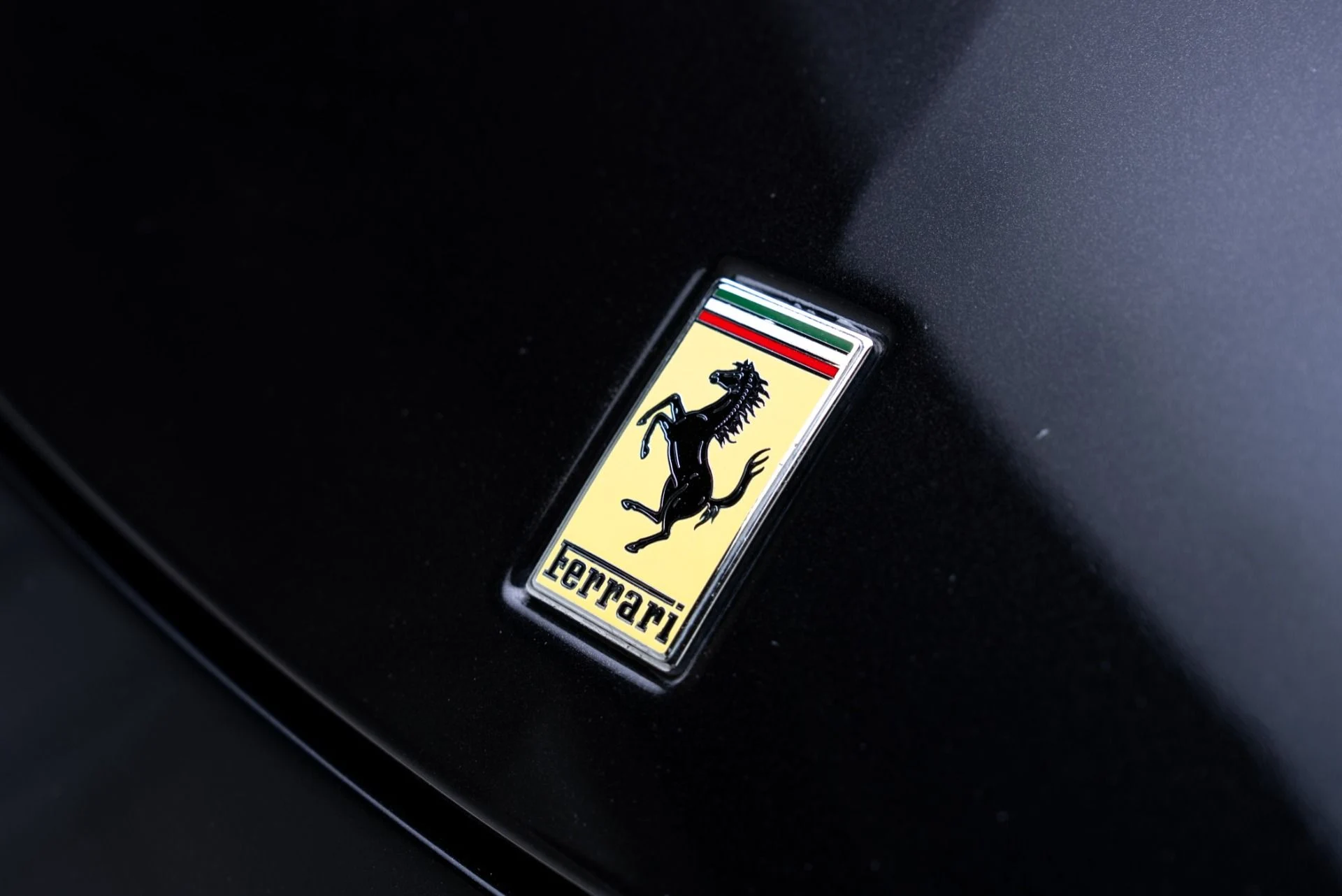 mph009_1065287355_Used_2015_Ferrari_458_Spider_1768509966_900a19e829
