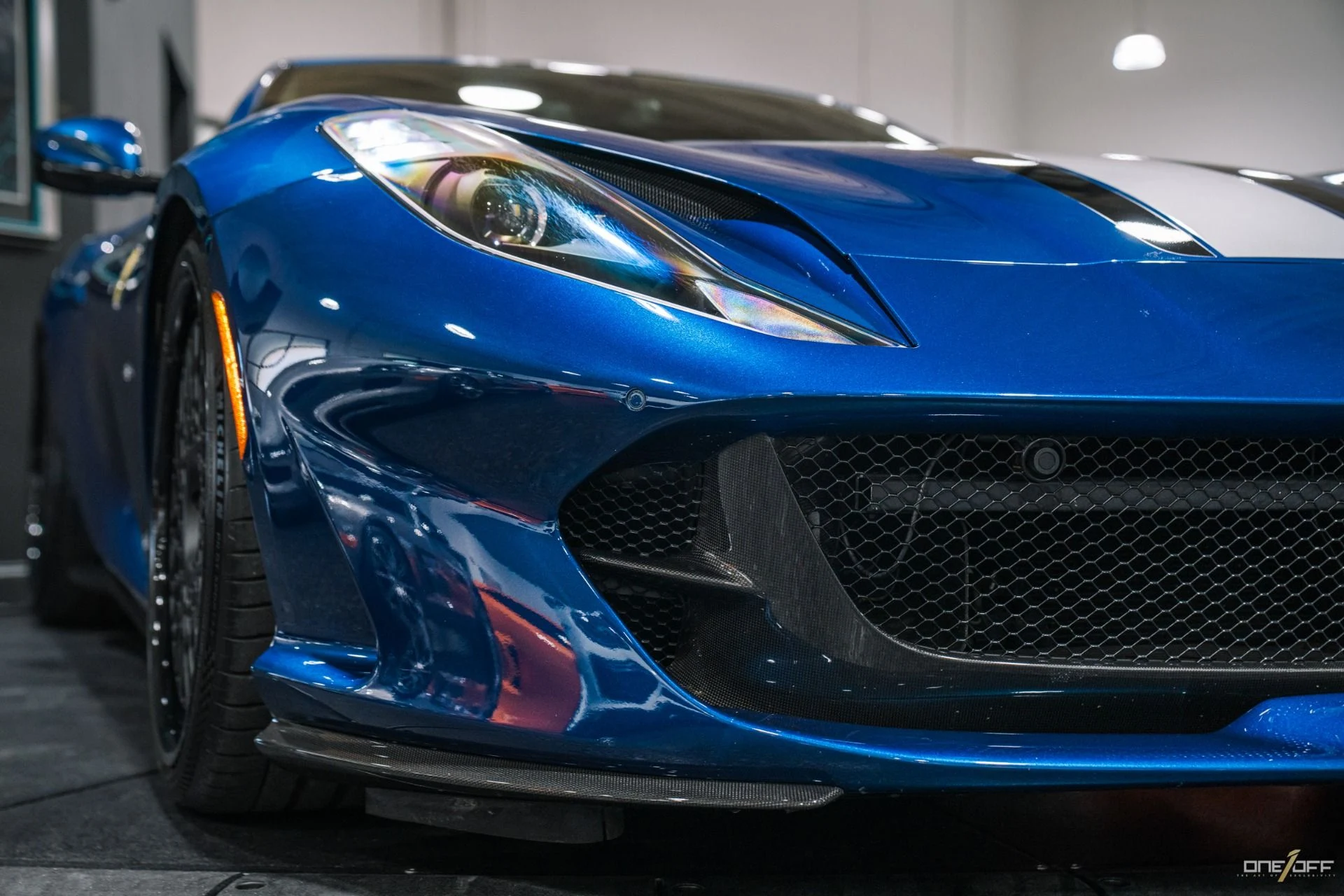 mph009_1072453576_Used_2018_Ferrari_812_Superfast_on_HRE_Wheels_w_Passenger_Display_Carbon_Race_Seats_1747344106_be329e5d8d