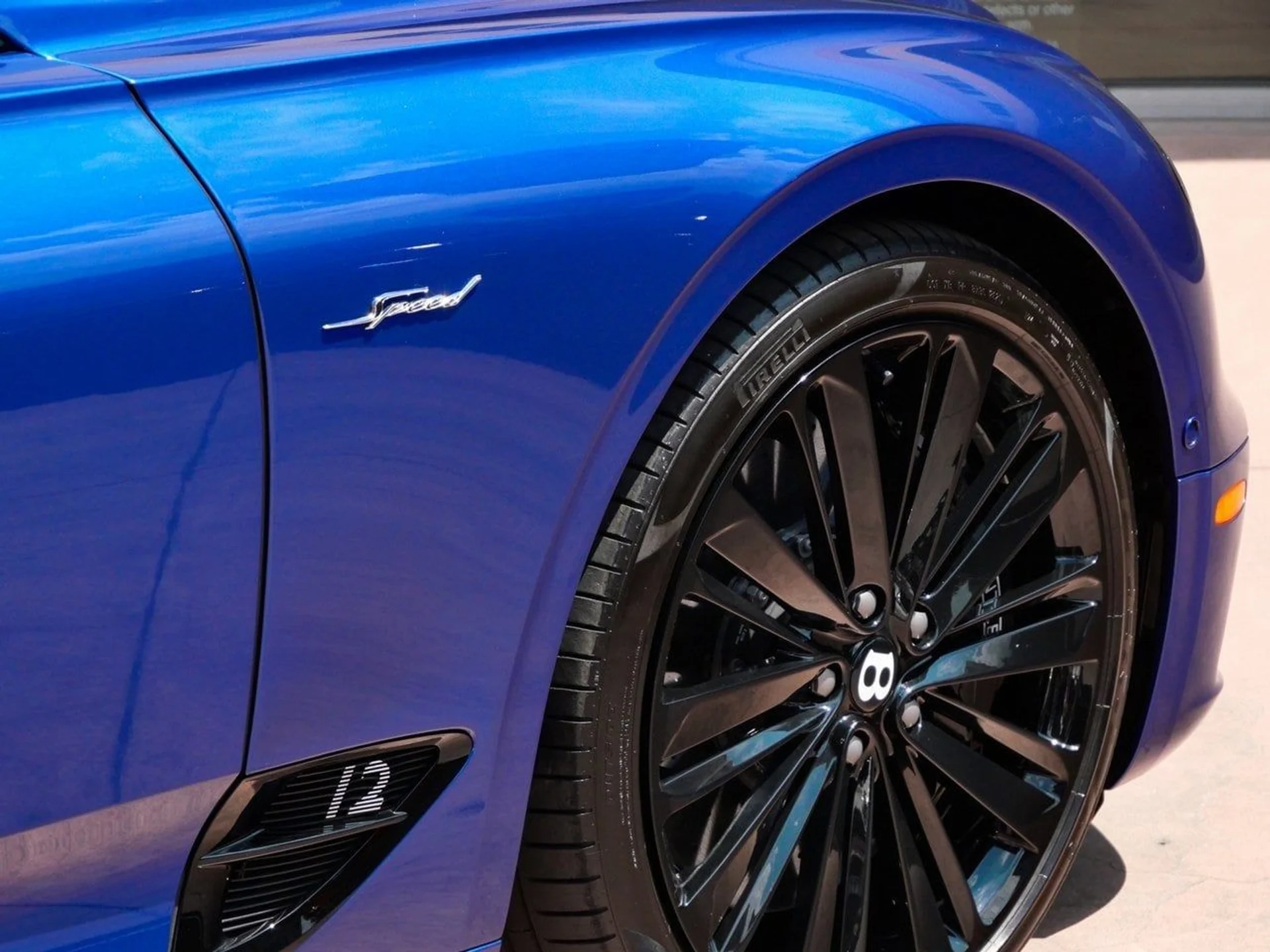 mph009_1083570432_c6ab6c07979f0eac83b4f02a08c01b3fx_9182a3b9e4