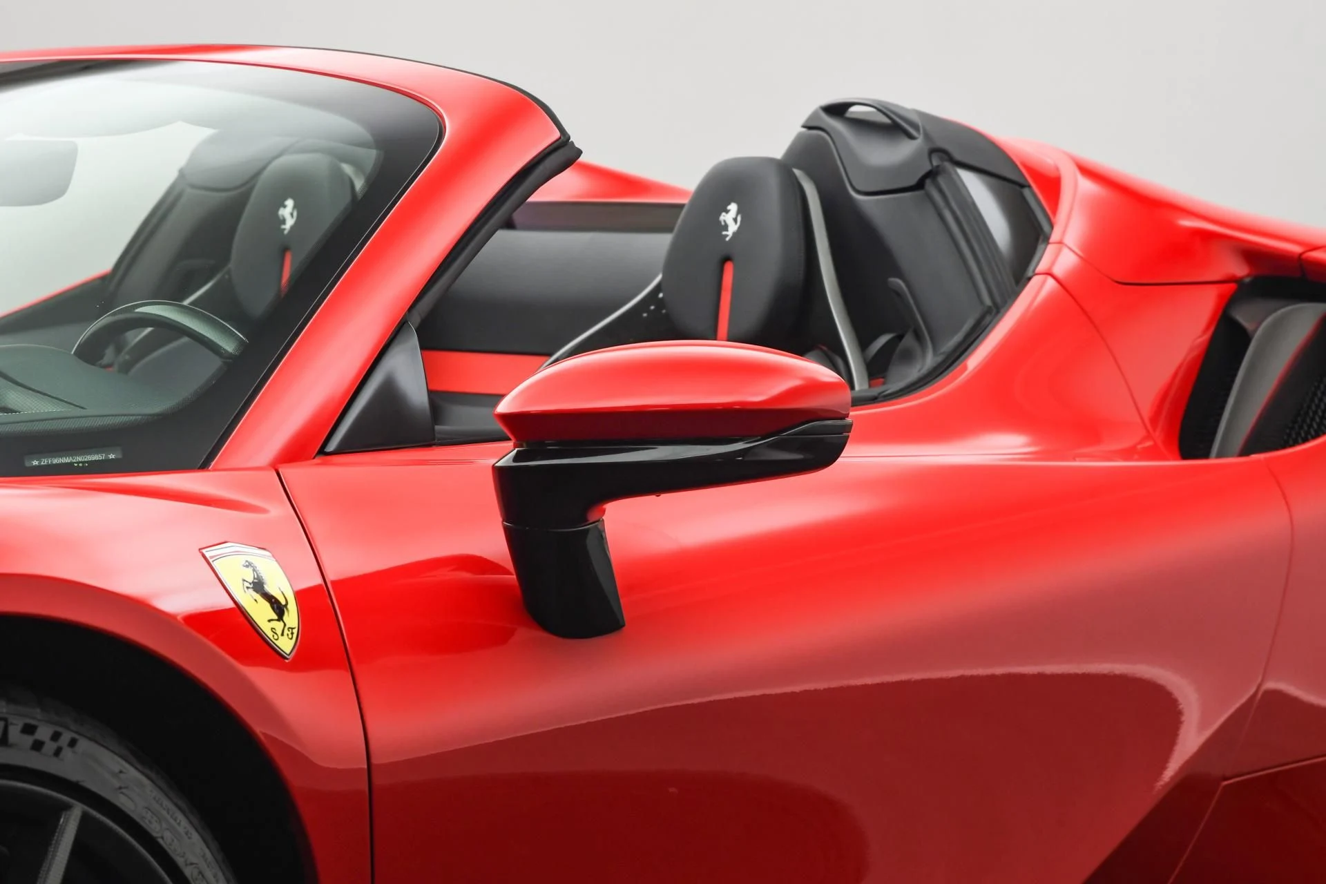 mph009_1088728100_Used_2022_Ferrari_SF_90_Spider_1753776136_603af92f64