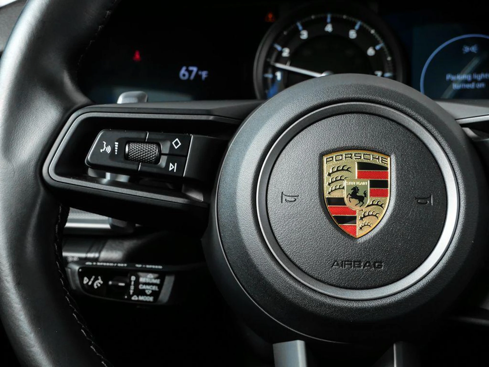 mph009_1092216230_V_Bf4_E2_Z_Ctc_Os_Qlng_Bo_Yieaq_M0c_cc95cde69c