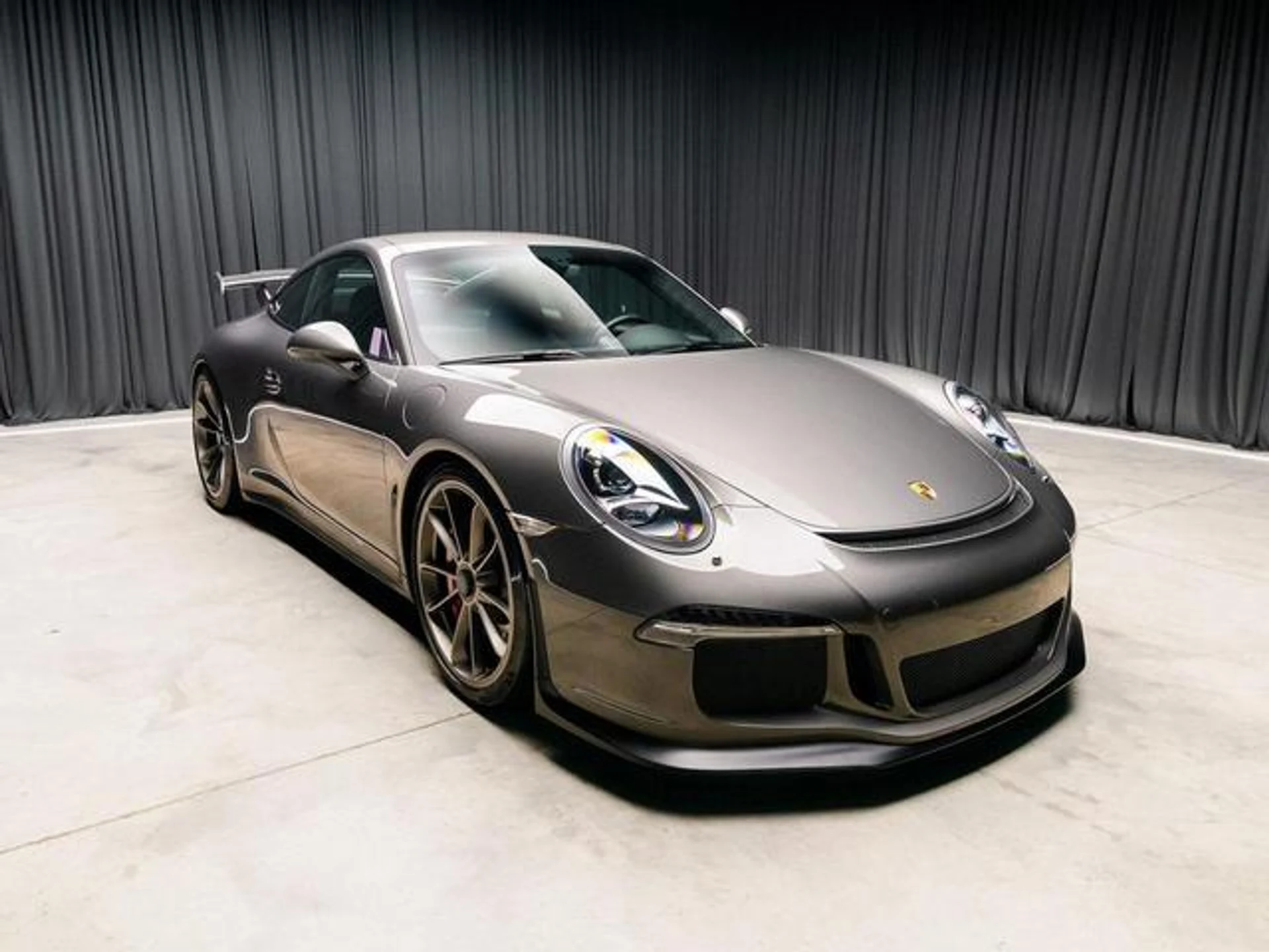 mph009_1092814236_jns_PLT_5v_WX_Es8_Kg_V9_Sp_Ztoqr18_0cd525299f