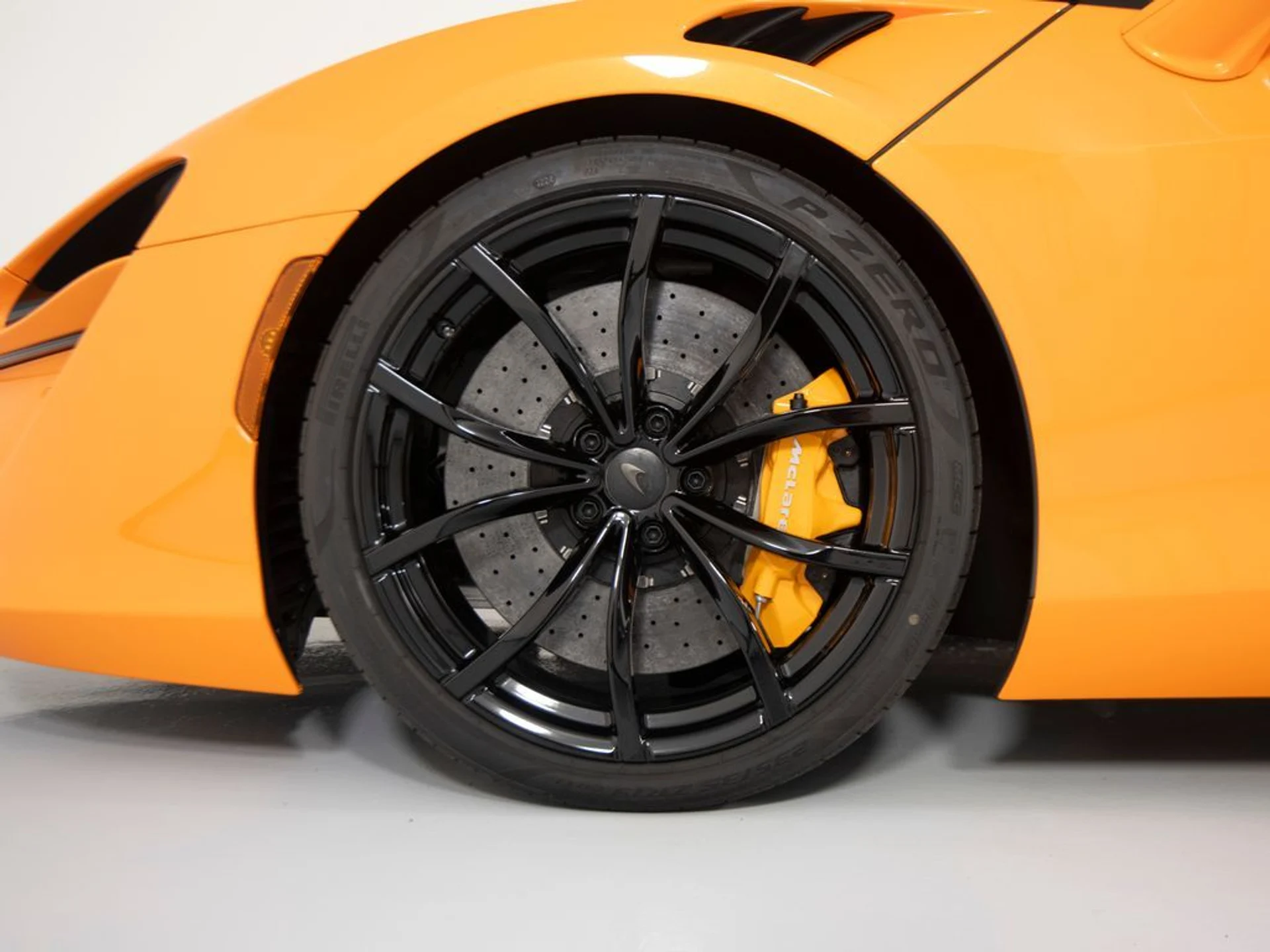 mph009_1097762076_d24b2e6ff905e7dfa5b212f6ca7cd655x_2e51007c04