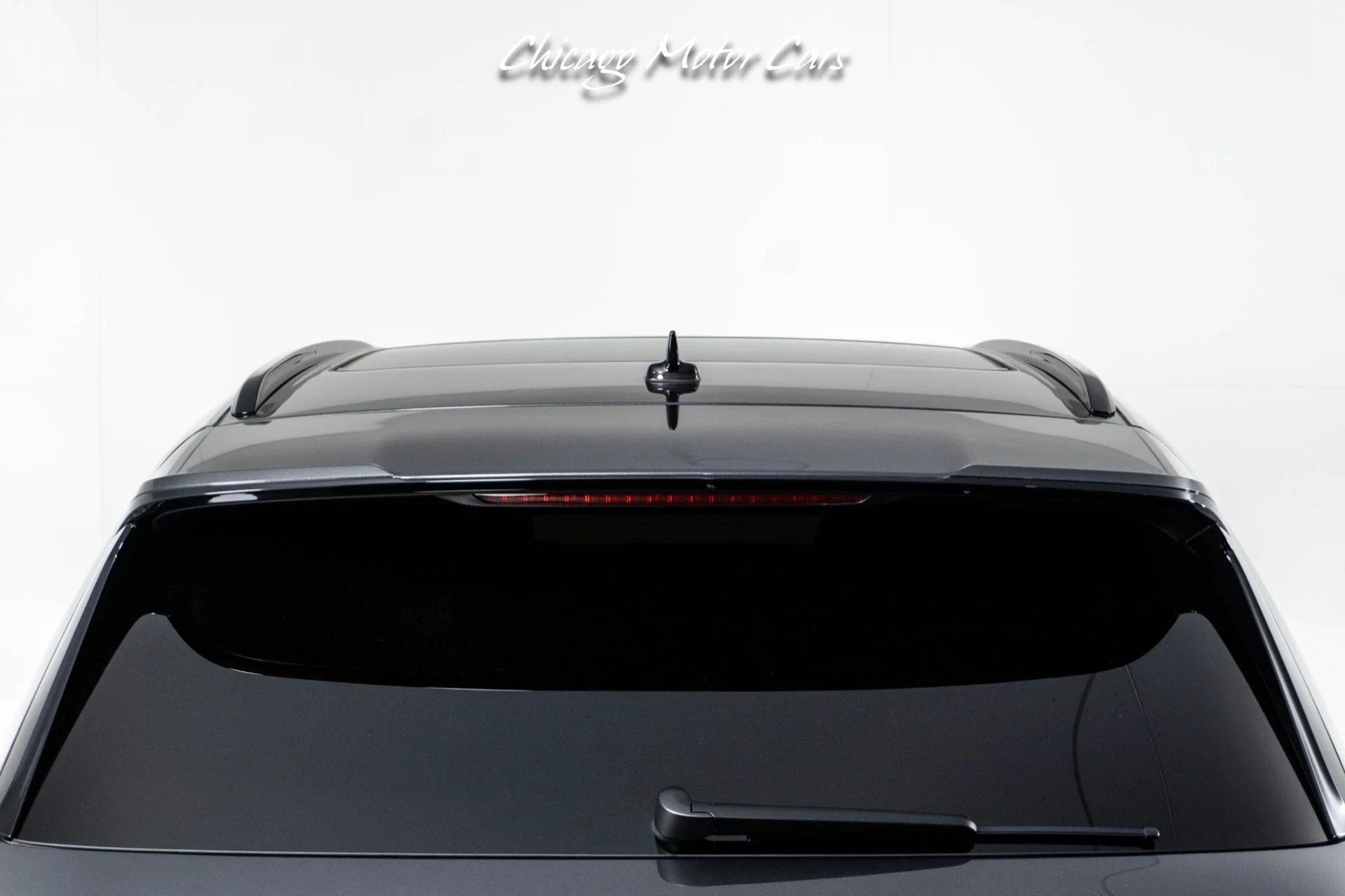 mph009_1112680197_13453_p10_l_90bd2febe4