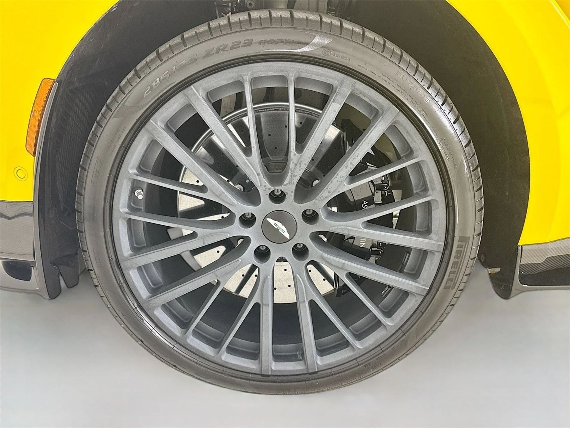 mph009_1121374654_f20014dbaeacee6bd3336dbc7c2520a3x_a2fda24c91