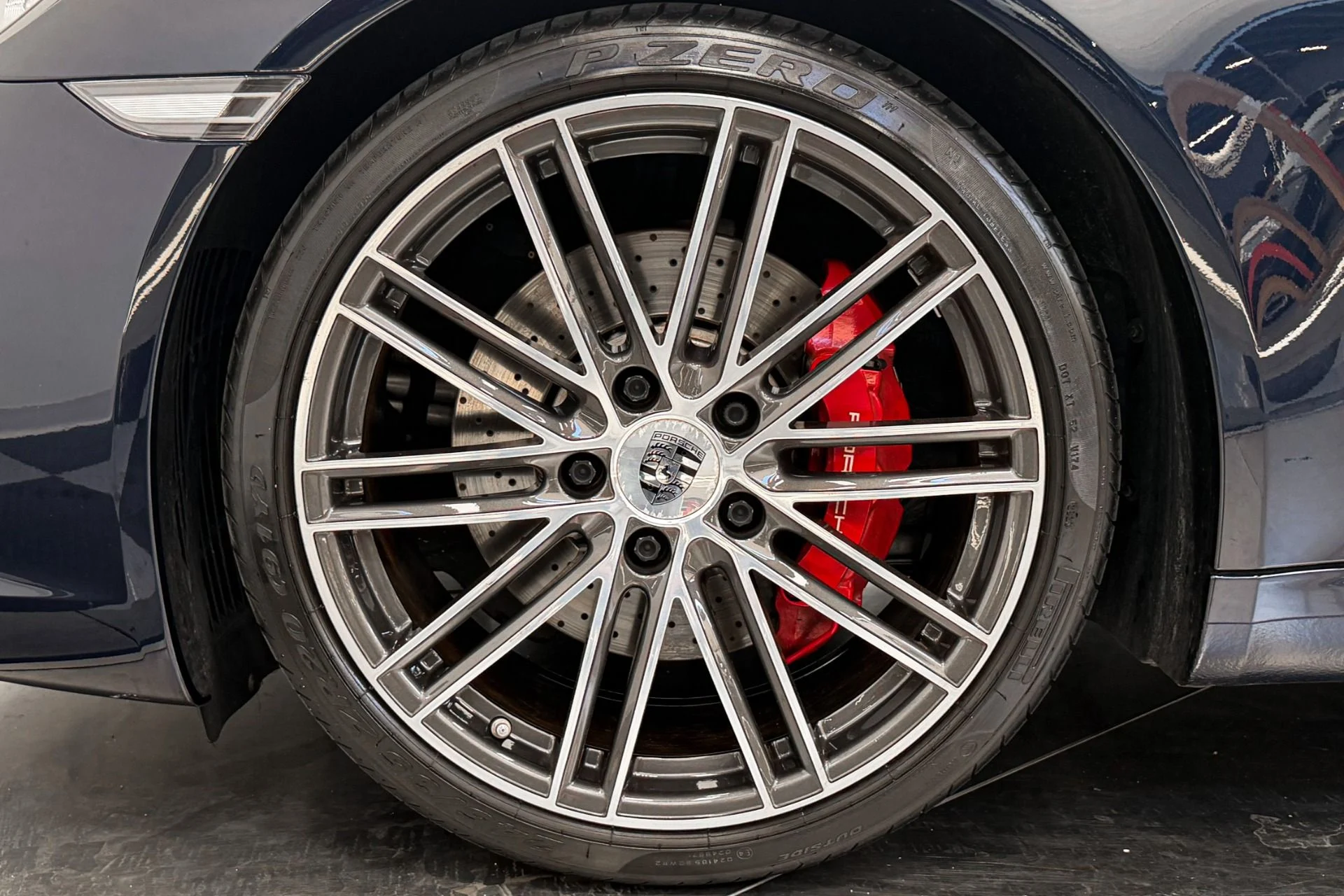 mph009_1126417575_Used_2018_Porsche_911_Carrera_S_Cabriolet_Sport_Package_Permium_Package_Plus_1784928158_1fd5f4f1f9