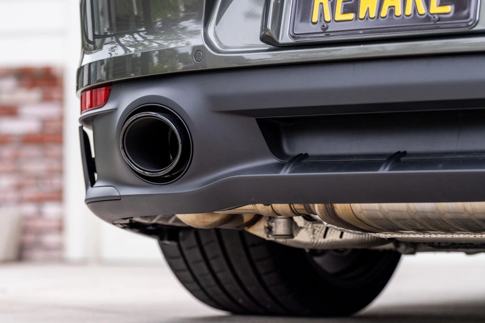 mph009_1131613162_Used_2024_Porsche_911_Targa_4_GTS_1782170019_f624770a37