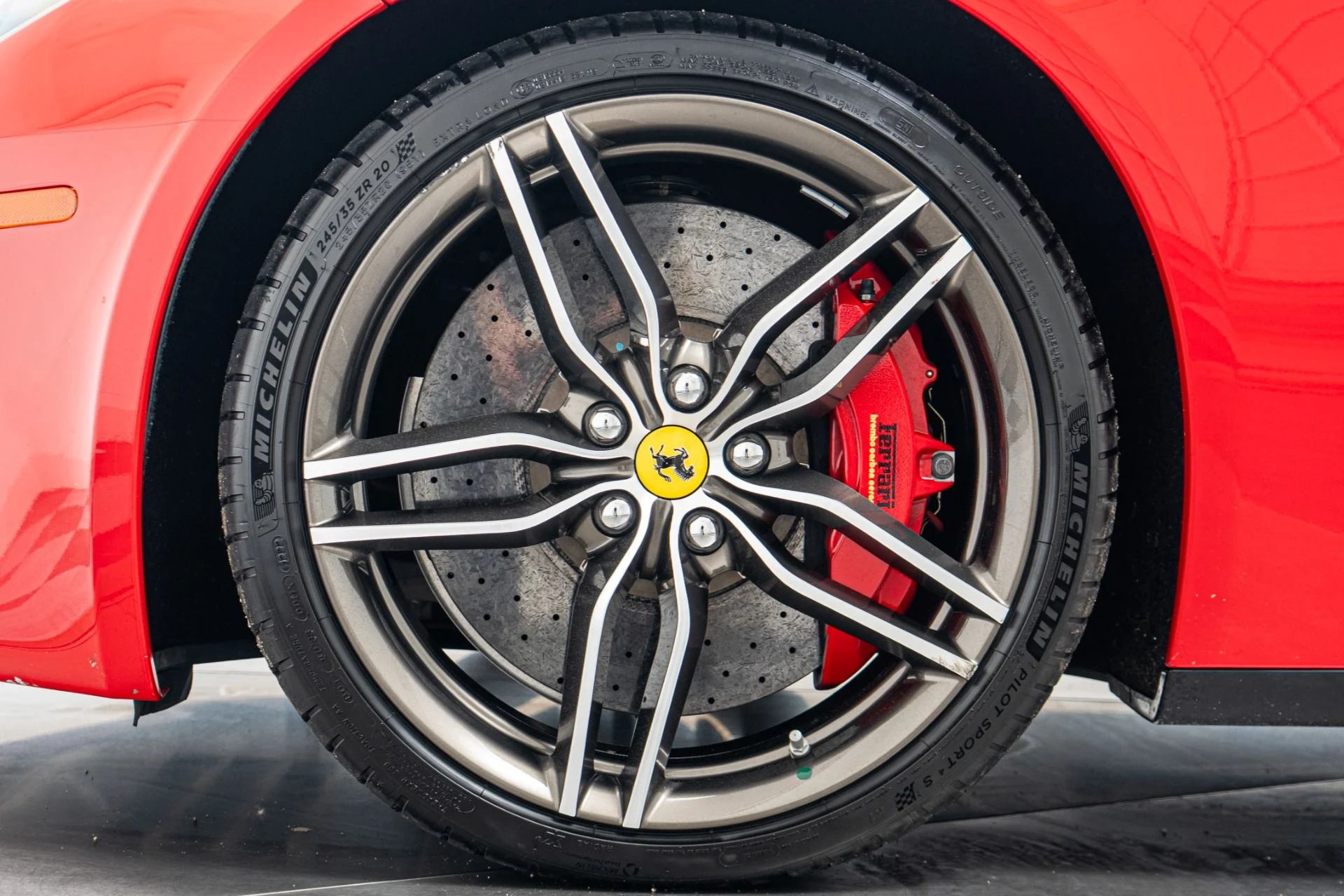 mph009_11333254_Used_2014_Ferrari_FF_V12_Power_Ventilated_Seats_Sport_Exhaust_Passenger_Display_1775246163_3ef5813a8f