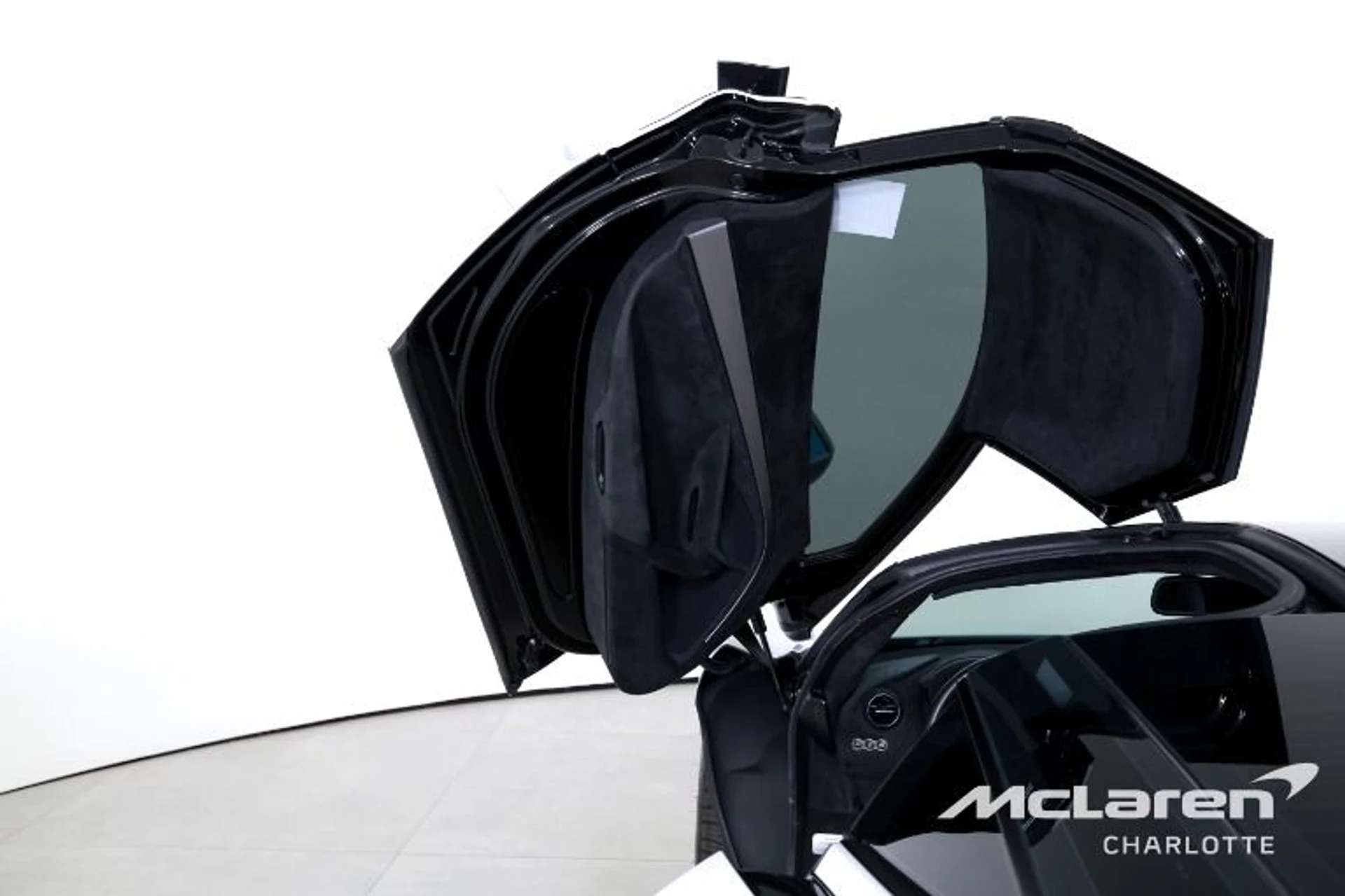 mph009_1136707882_Used_2019_Mc_Laren_720_S_95a9ae2f88