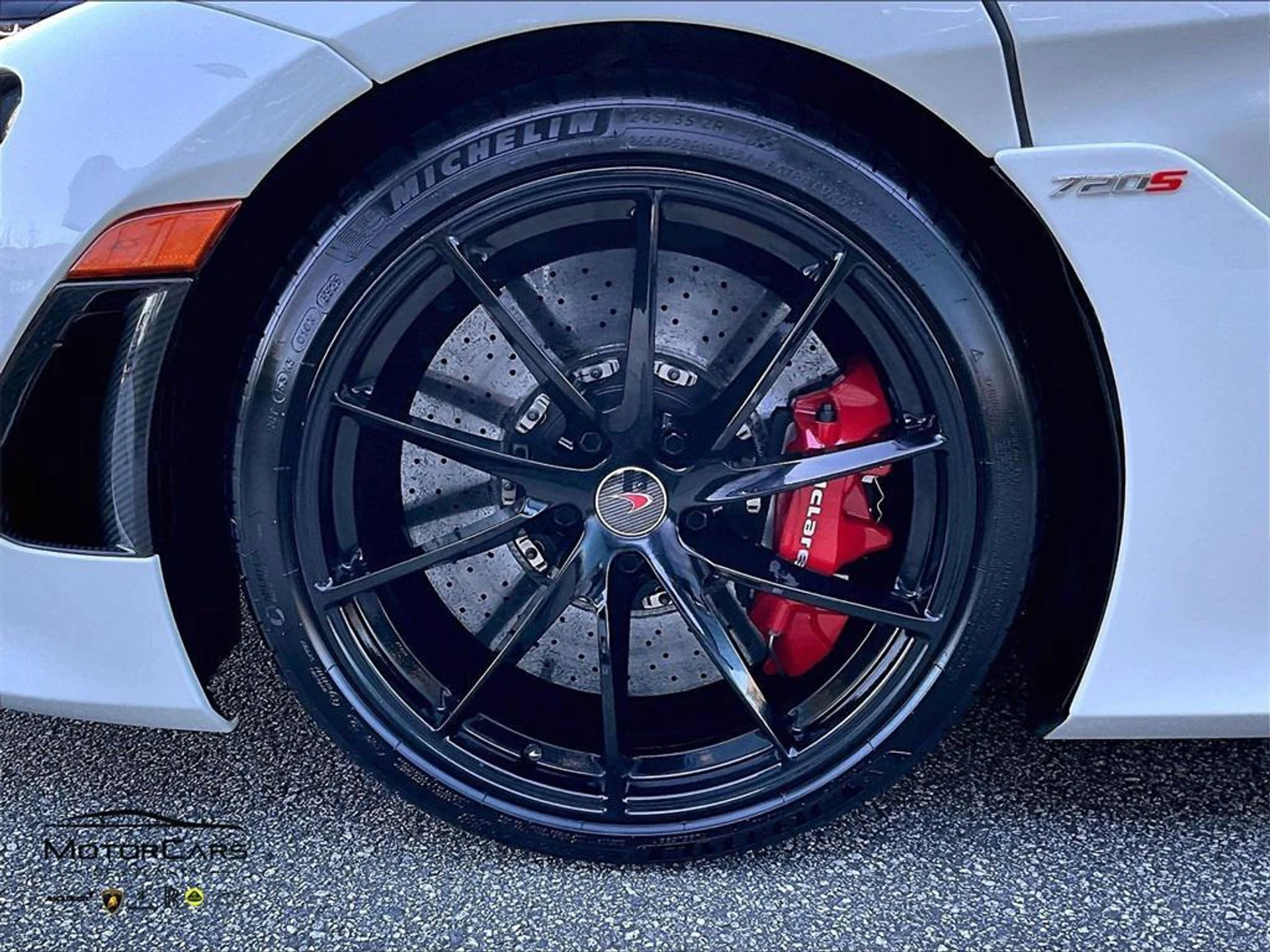 mph009_114495059_qn_Q_It_H_Cab_Lx_P_Cx_Zdd_Ll_H_Ib_P7g_d17125d6ff