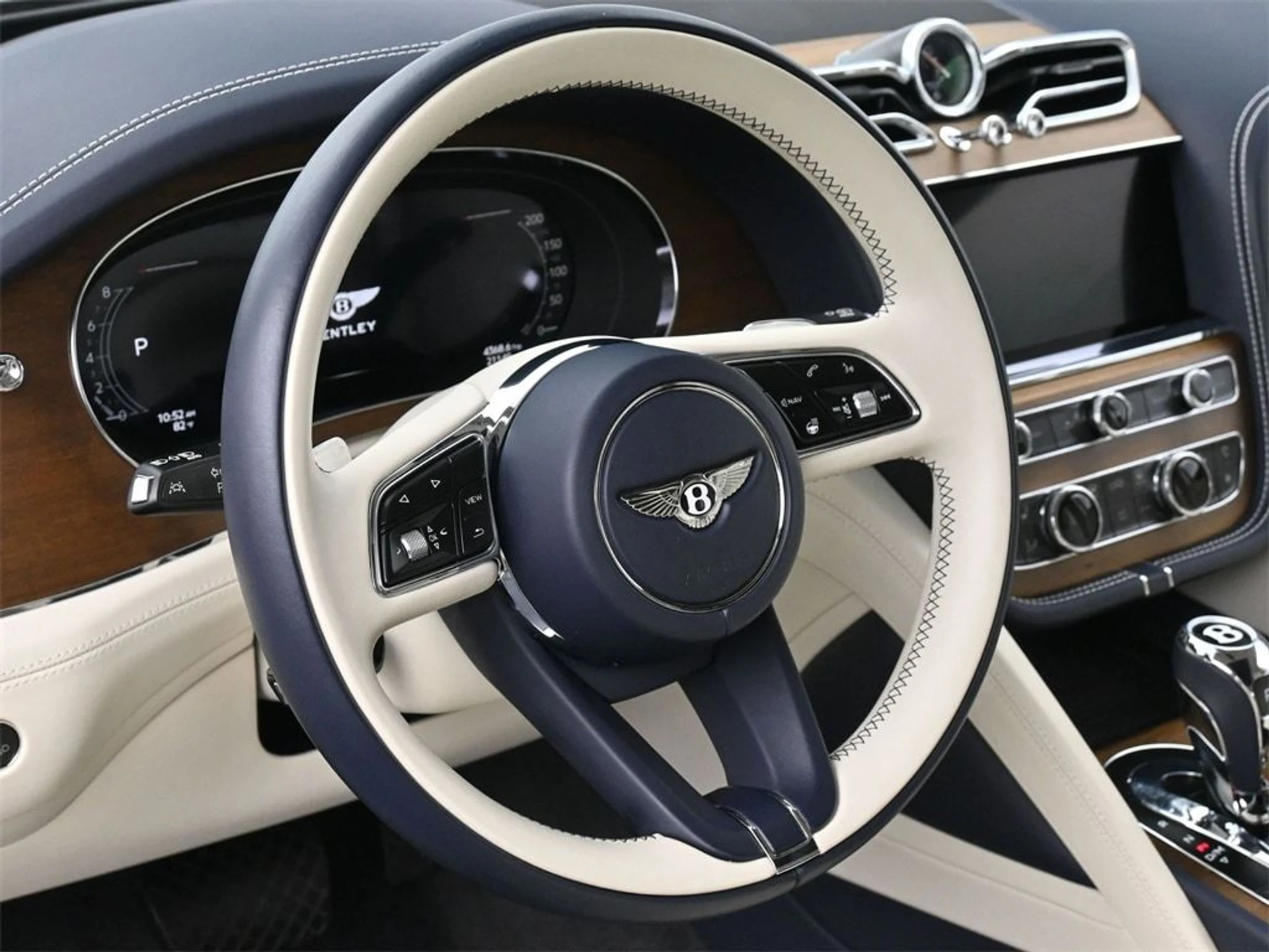 mph009_1145740284_4b565117ec519d282d39be95465e2783x_4f0986063c