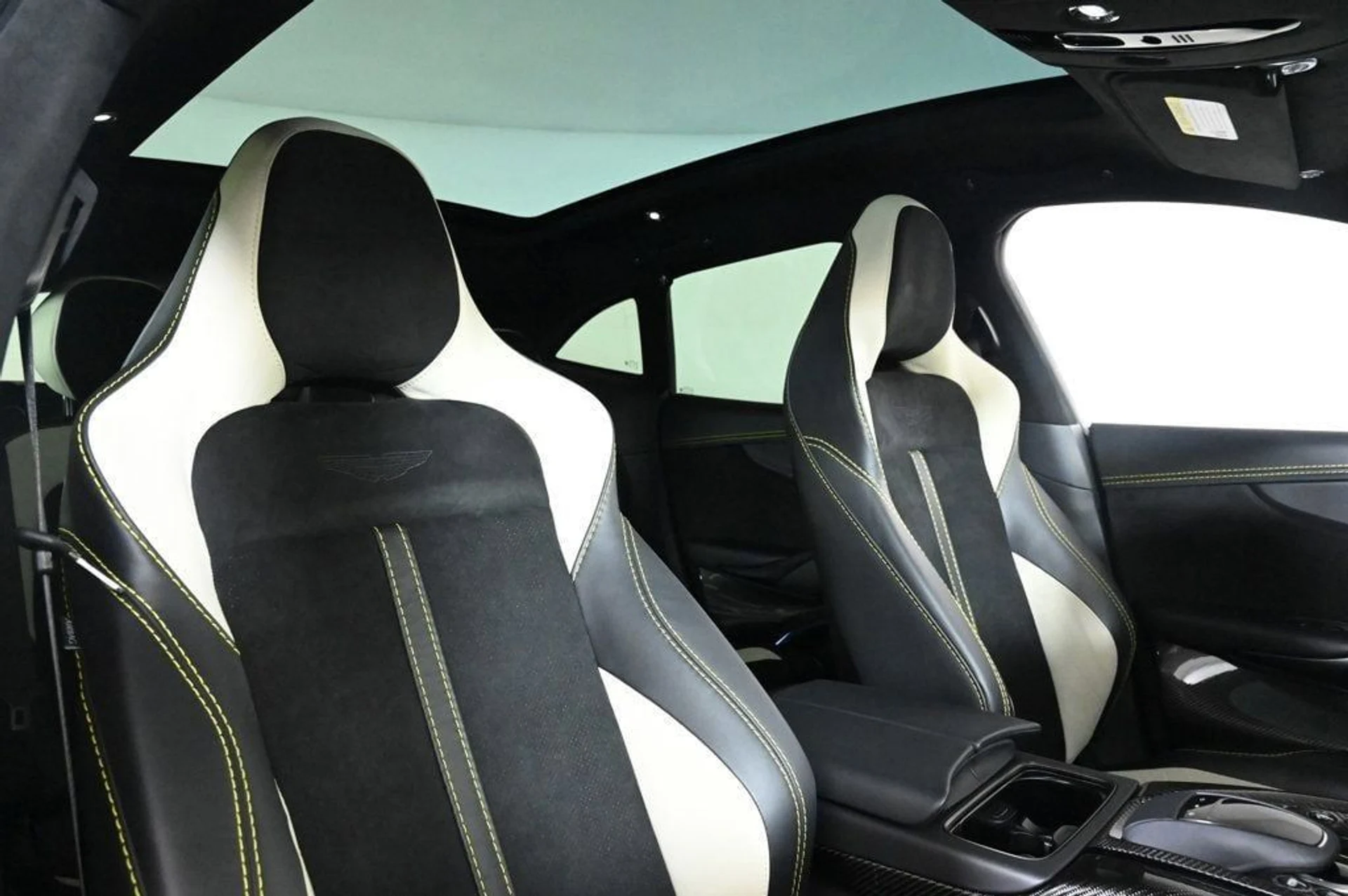 mph009_1154794955_049aa9751c2945c5b81a2840d5b8075a_7450dac33d