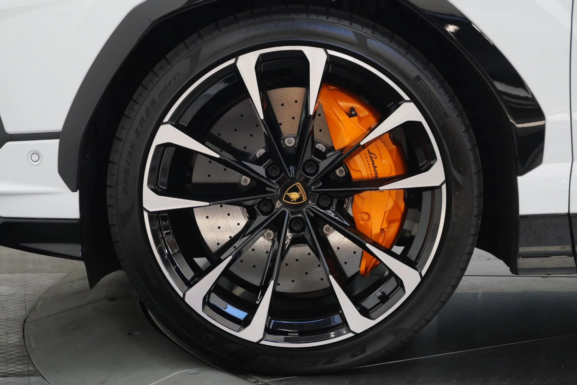 mph009_1155299882_Used_2023_Lamborghini_Urus_S_Very_Low_Miles_657_Horsepower_Bang_and_Olufsen_Audio_1781208380_f3255b5b8a