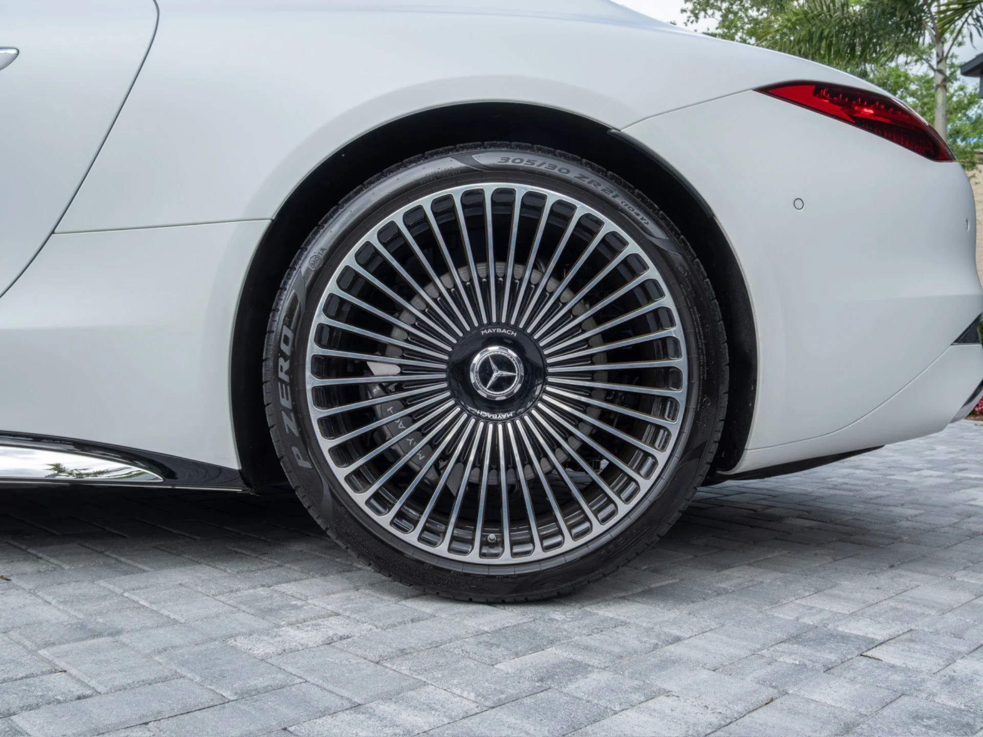 mph009_1159419932_Used_2026_Mercedes_Benz_SL_Maybach_SL_680_Monogram_Series_1775231650_d0064a76e1