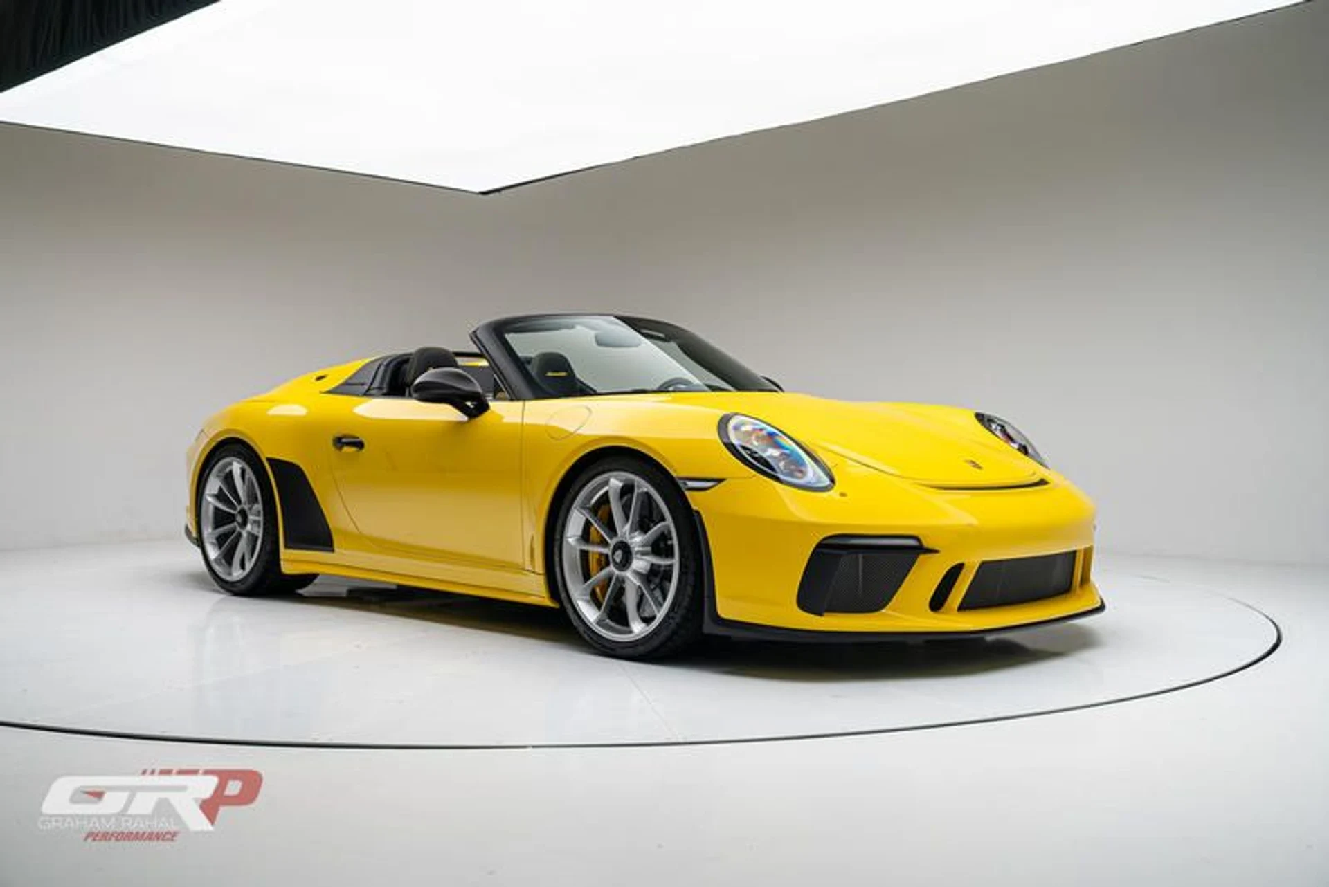 mph009_116265096_370_FC_634_4435_4_E7_F_B95_E_965122_B271_BA_78039e1318