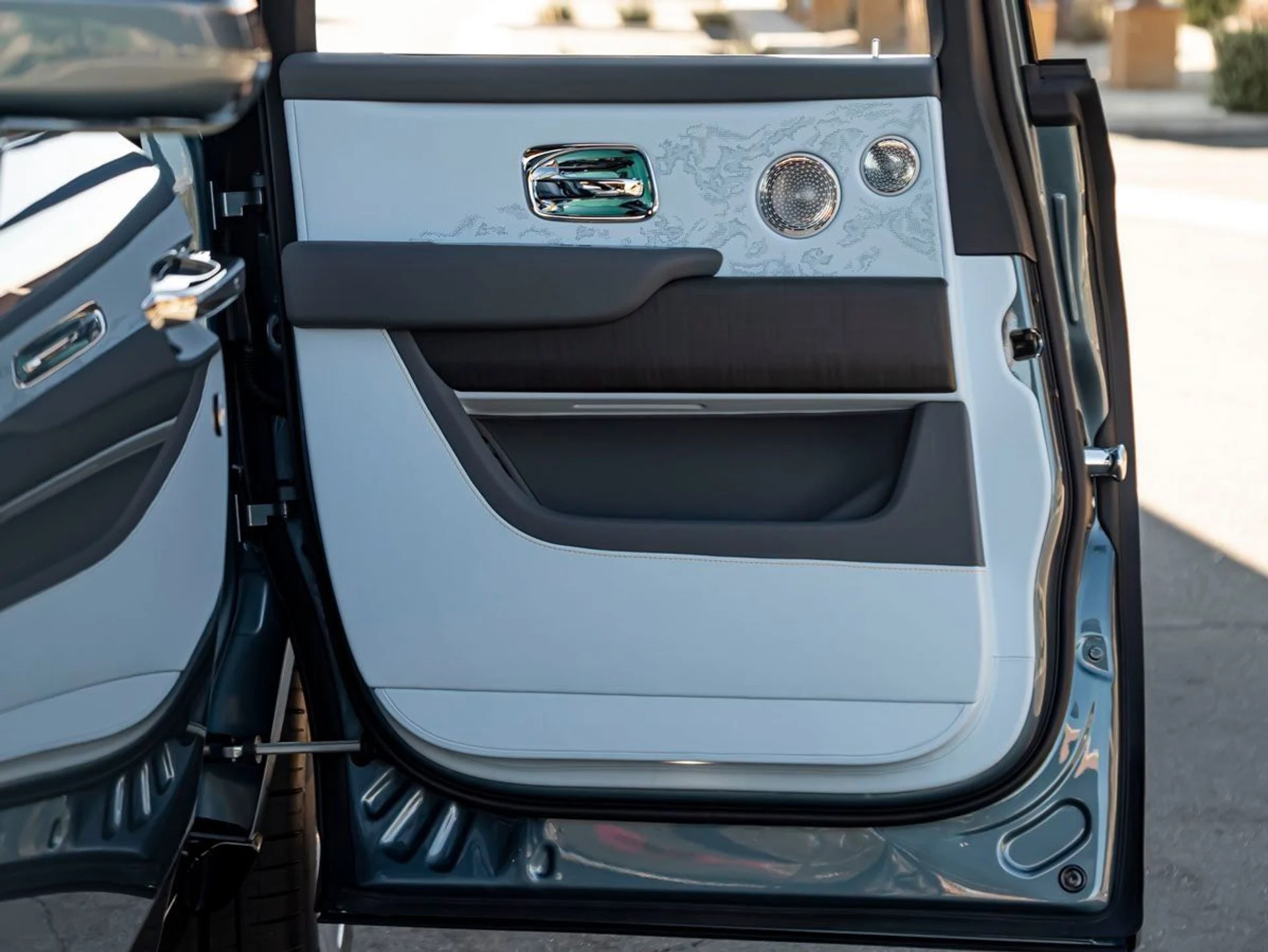 mph009_1165039122_10_cfe733fe7f