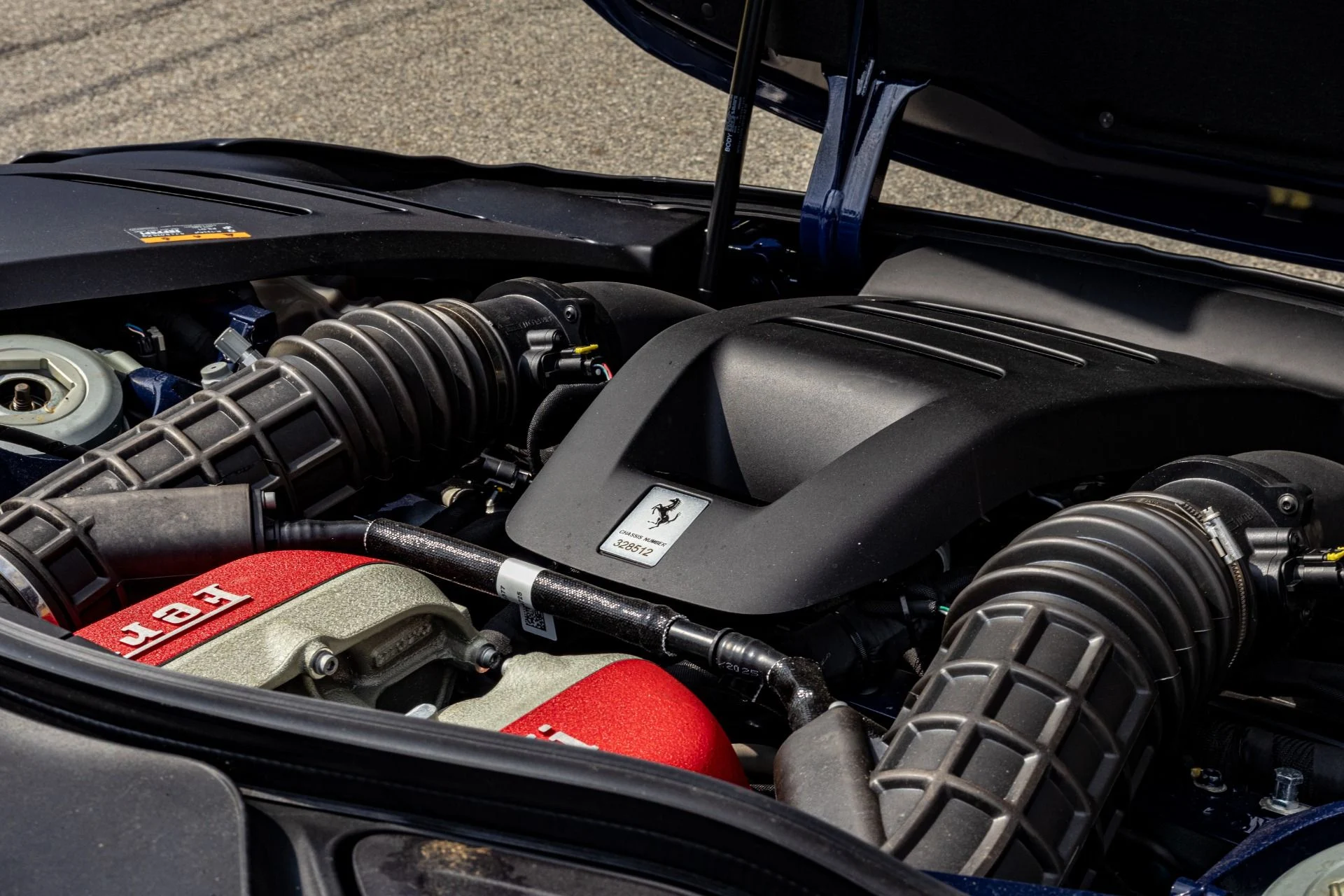 mph009_1166922899_Used_2026_Ferrari_Purosangue_1785182443_7f778734b9