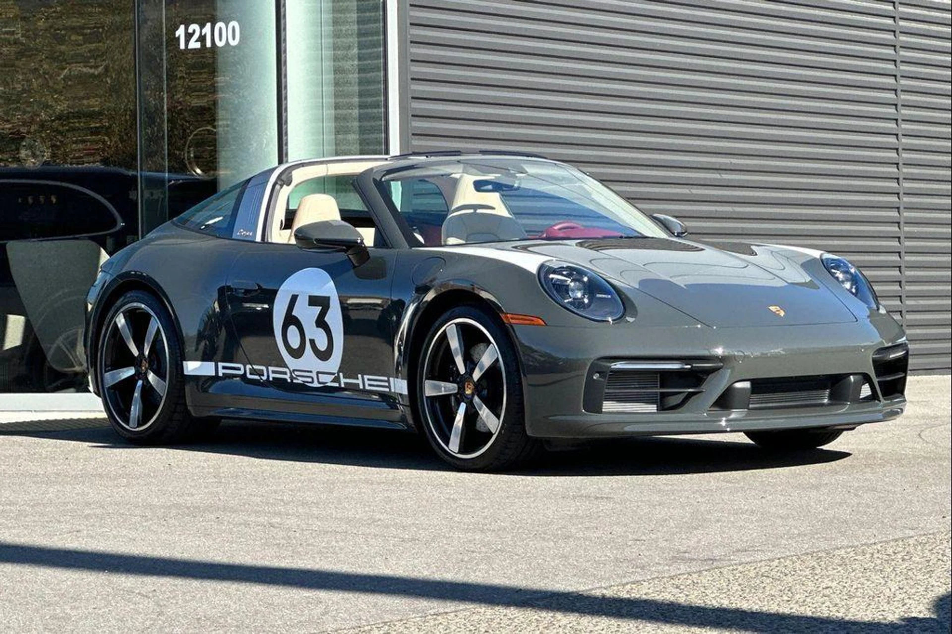 mph009_1176661510_b_A1l_Wuz_Hyrzk_Dze9_Kb_S_Xujeu0vg_c6be87c0f7