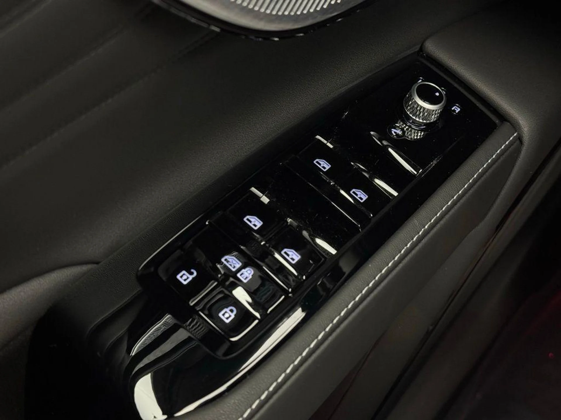 mph009_1188826417_vv_W2_Ipv_EA_9_Rk_LW_Wi_Ajz4_L_Nnzuu_Y_62be071010