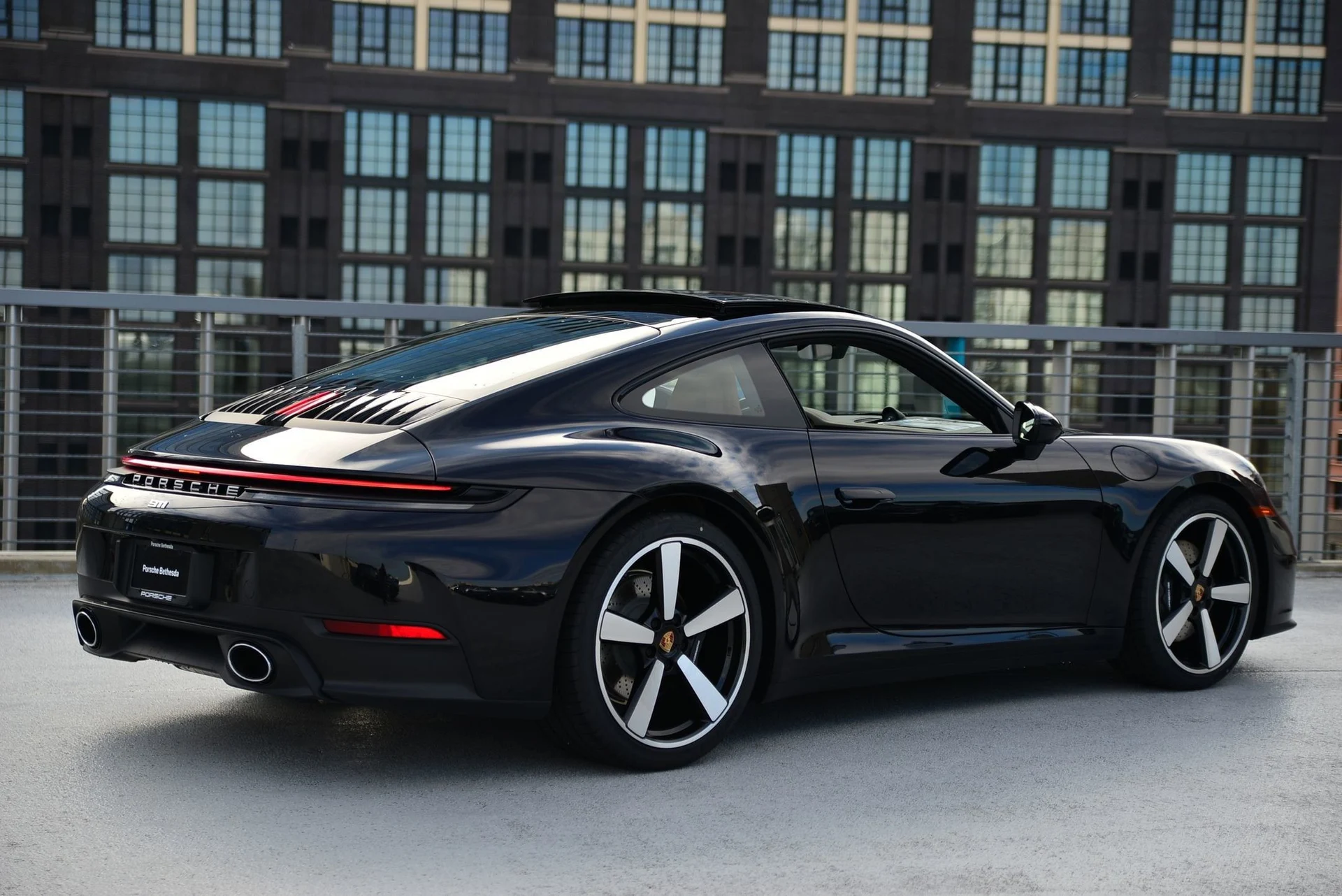 mph009_1195642988_975bd806362728a4e8292fa4112e191bx_c4836aac82