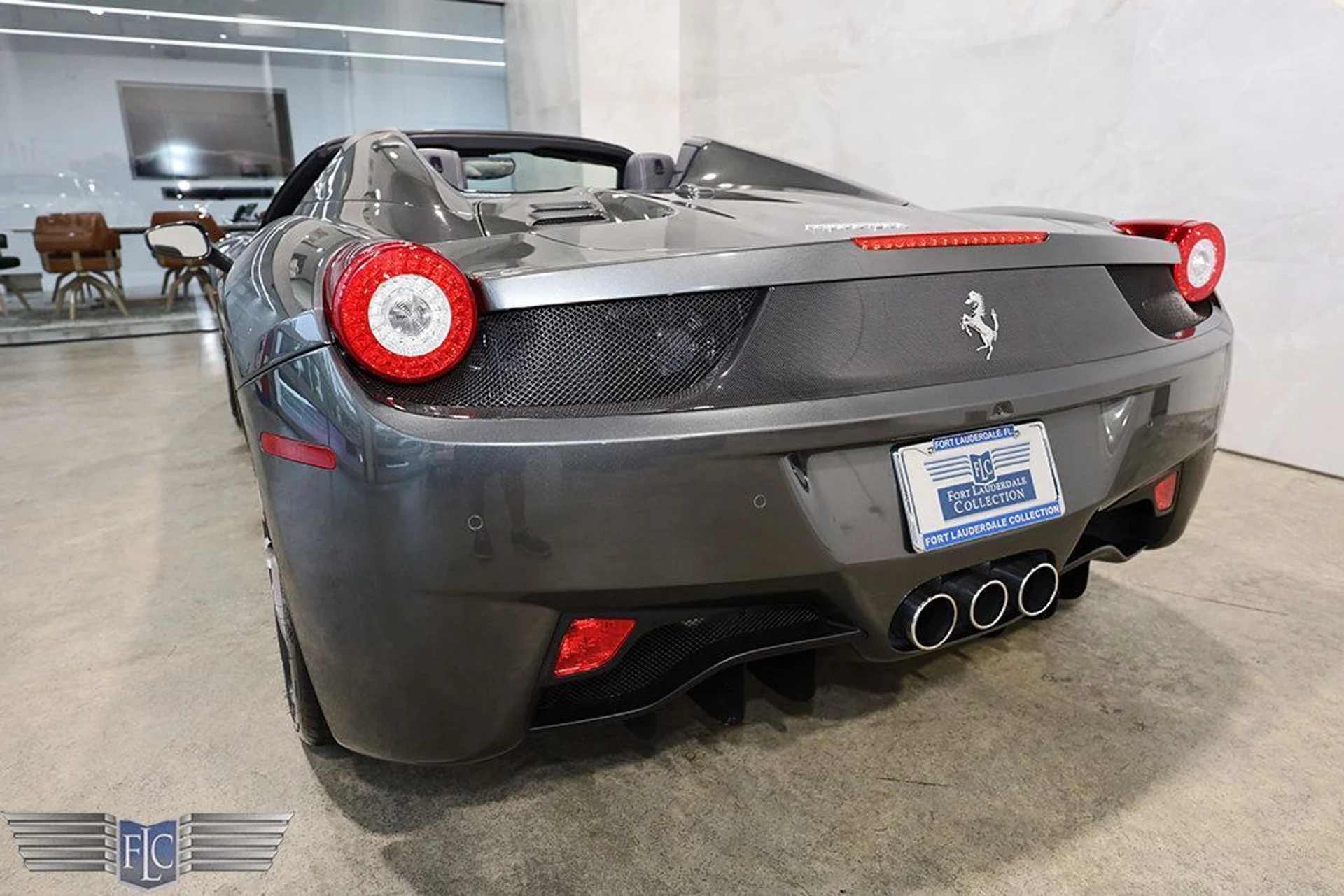 mph009_1201752171_used_2013_ferrari_458_italia_2drconvertible_9689_22957289_10_1024_a81851446a