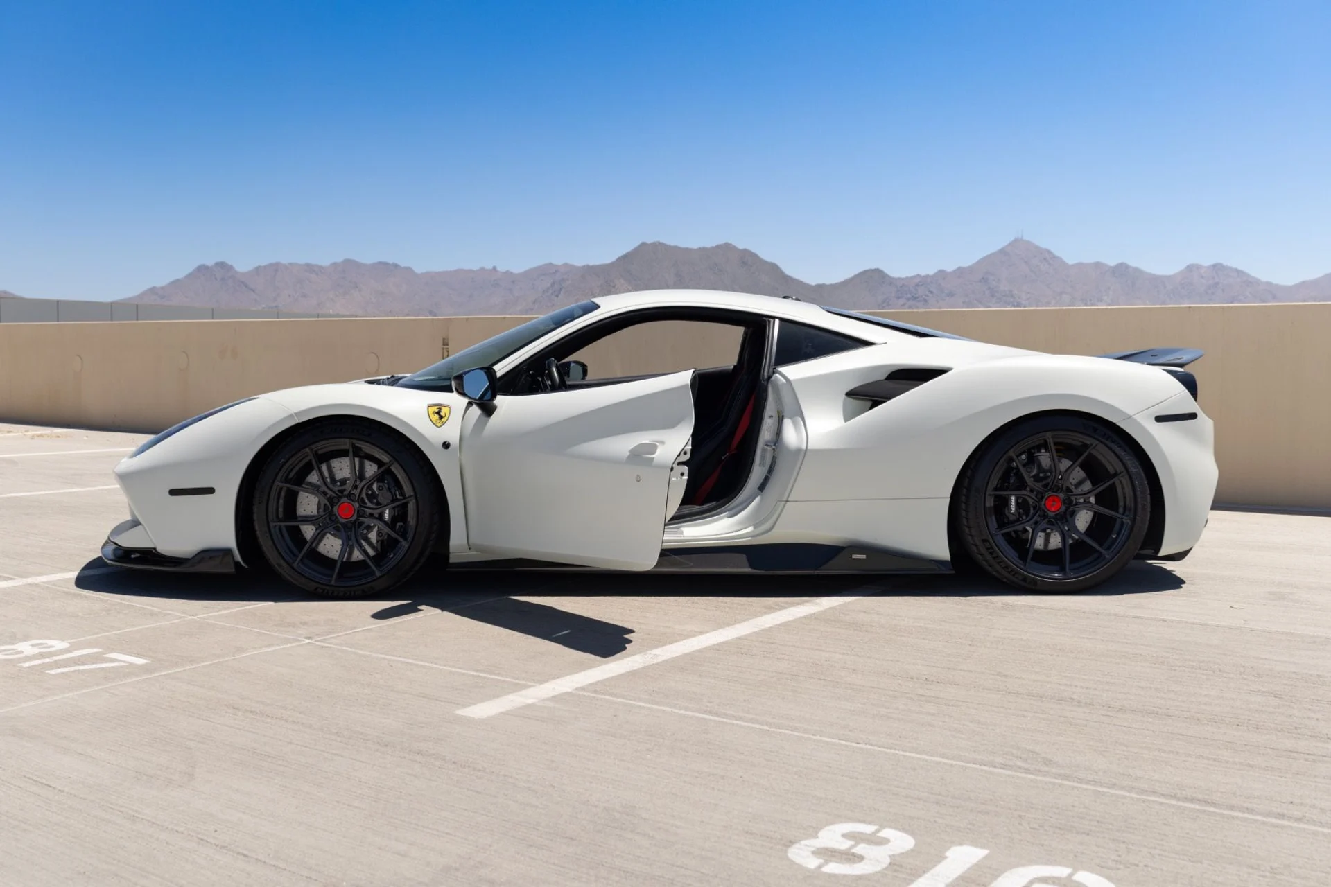 mph009_1202449869_Used_2018_Ferrari_488_GTB_1778881338_f02fd31375