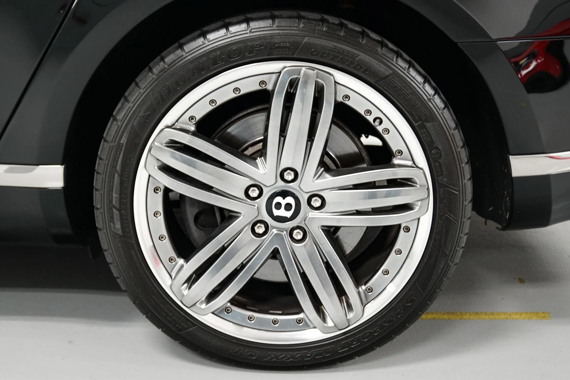 mph009_1210910670_Used_2013_Bentley_Mulsanne_1769559229_01c2040235