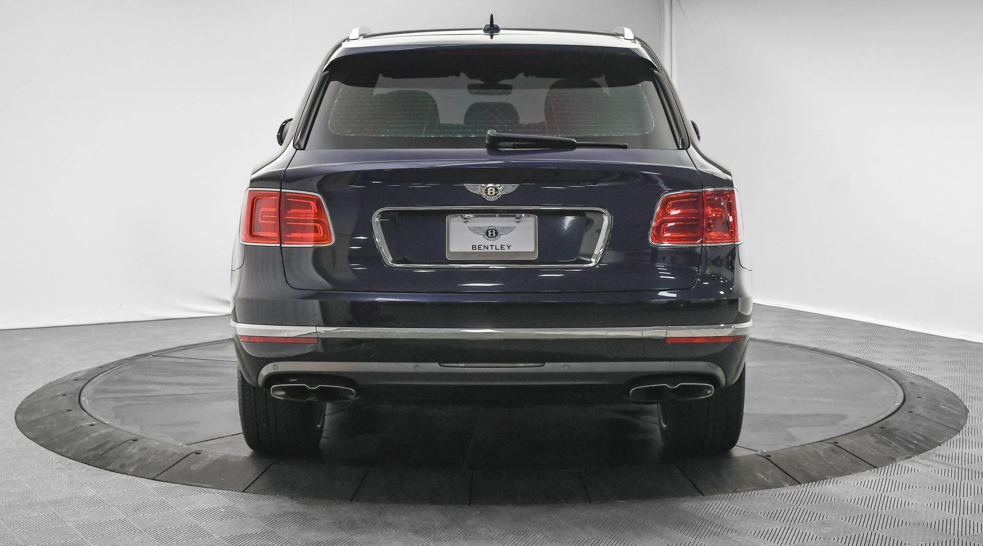 mph009_1212842241_Used_2019_Bentley_Bentayga_V8_1738315411_8f784a60ff