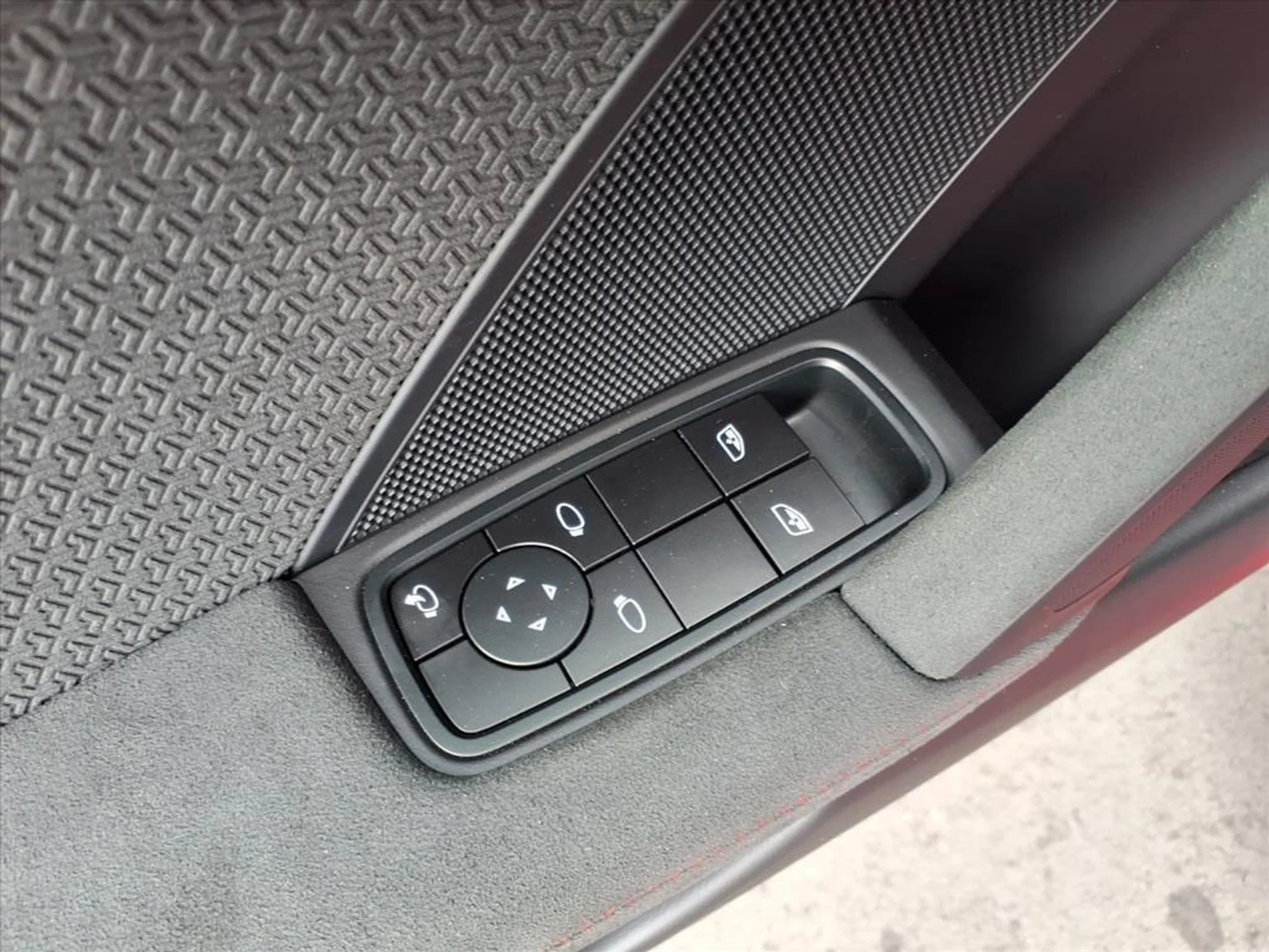 mph009_1214332286_5ebb802a8b1a2828d4dfdc2338517ed8_cc6d295770