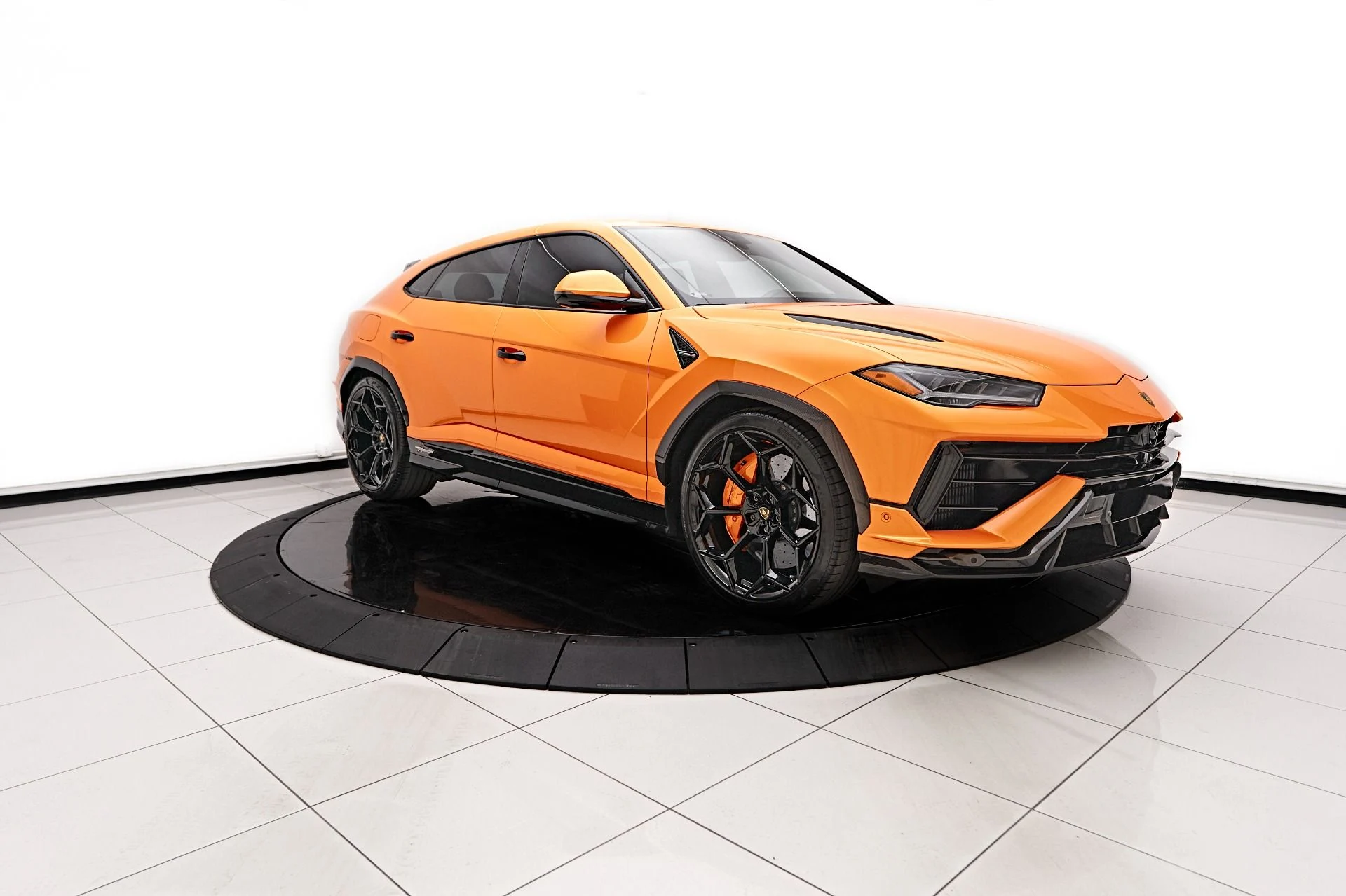 mph009_1217186181_Used_2023_Lamborghini_Urus_Performante_1753490590_b87967c7e8