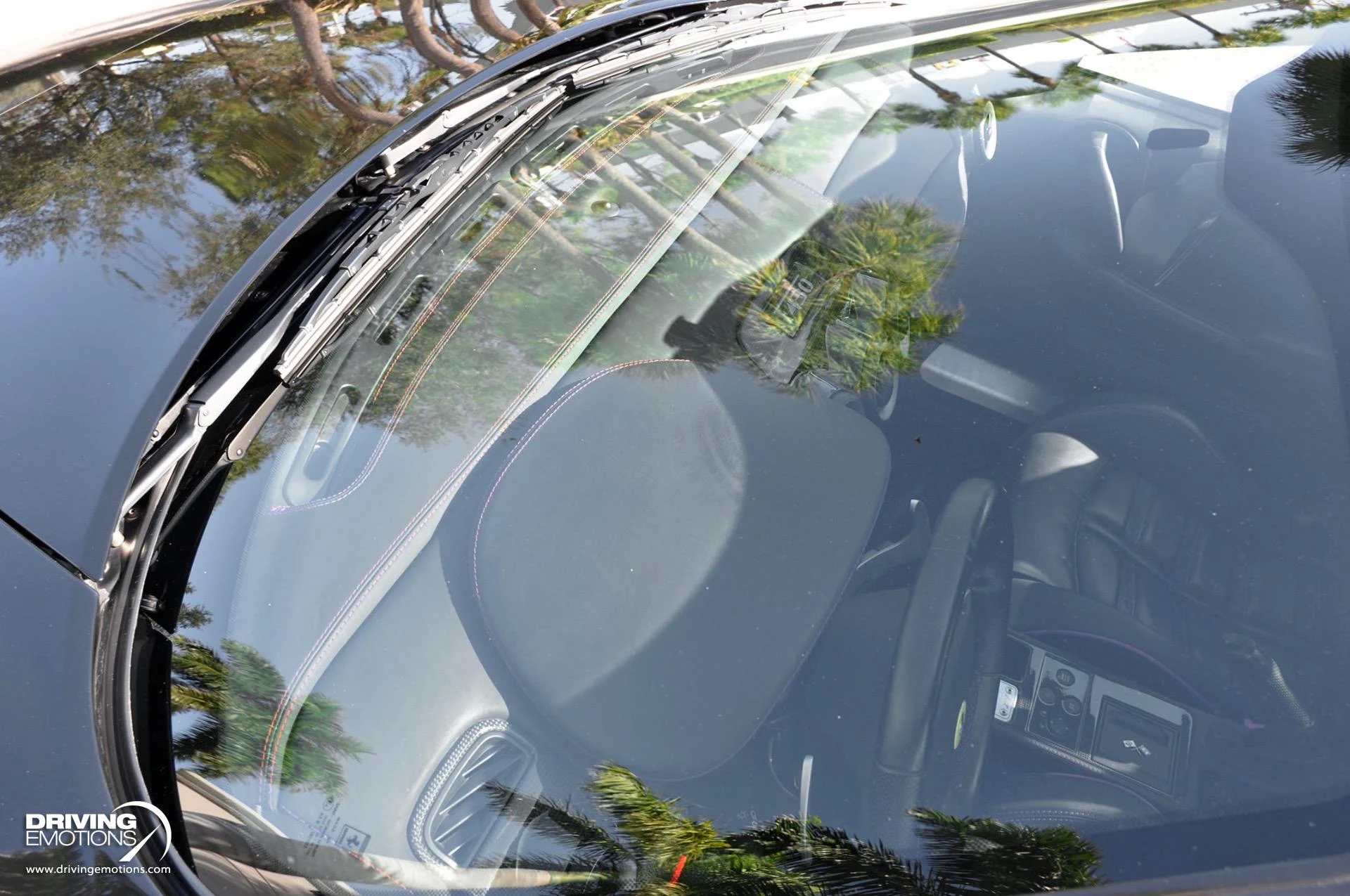 mph009_1238546930_885_p10_l_01abae18e9