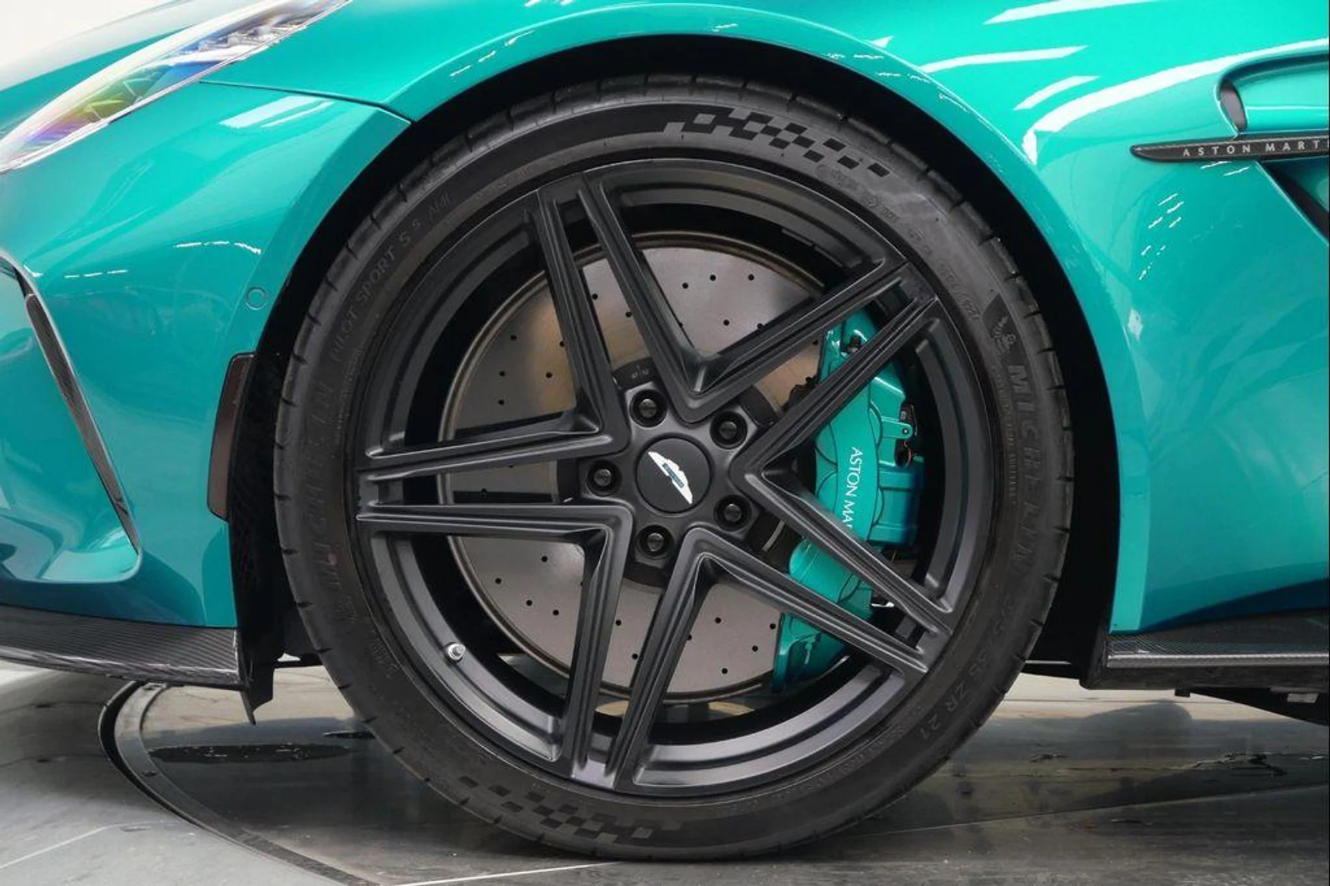 mph009_1239518978_hy7r_Dbic_U_ve75_T4d_Lls0l_Ol1_RA_0fe3a0d3ed