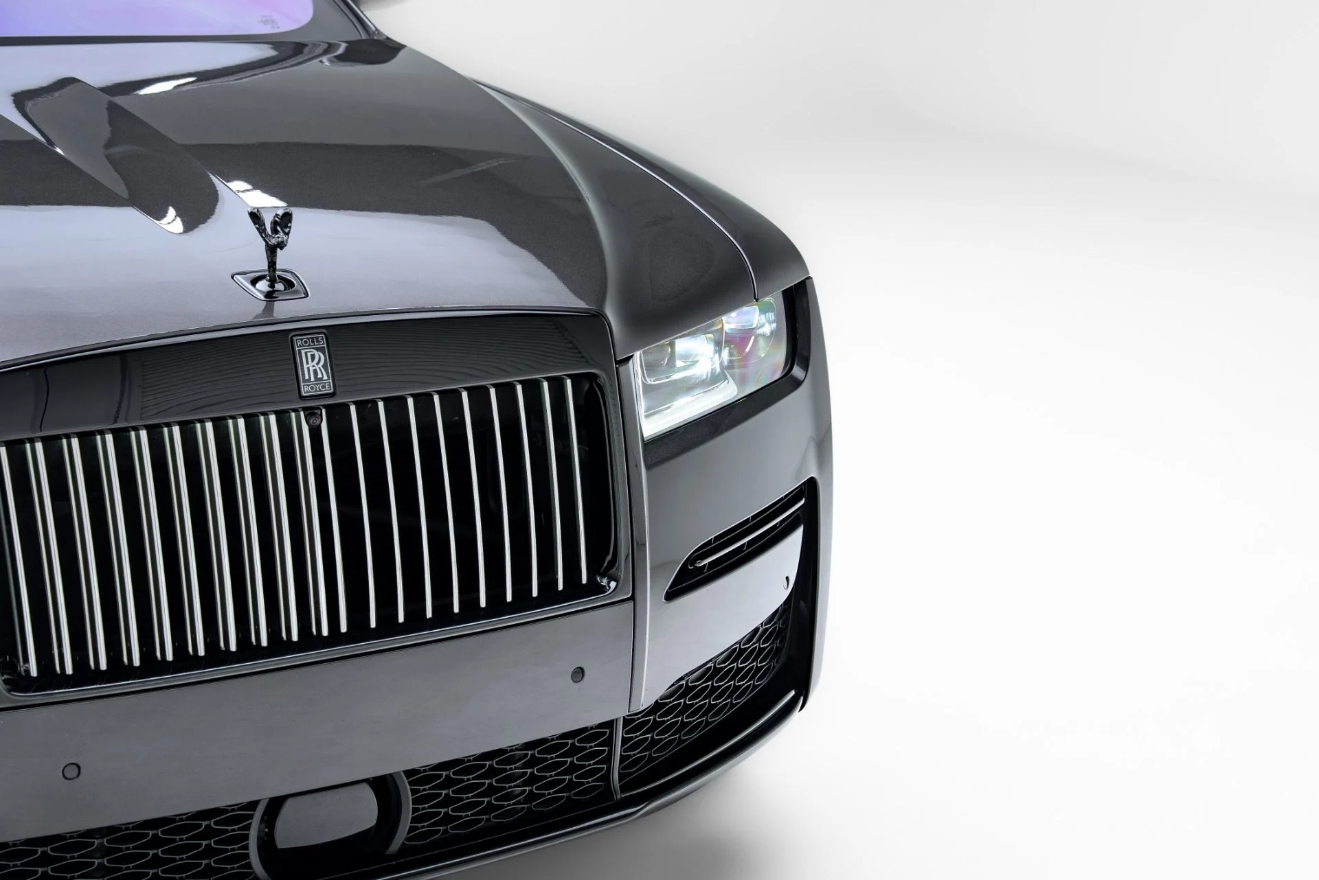 mph009_1265162536_Used_2023_Rolls_Royce_Black_Badge_Ghost_1776470002_0757e816c2