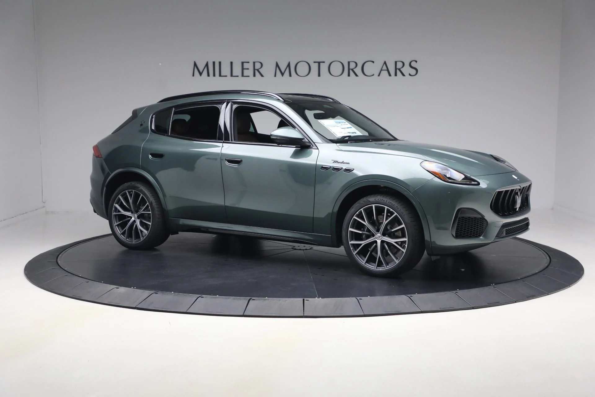 mph009_1273880342_New_2026_Maserati_Grecale_Modena_V6_1777492729_1594a93102