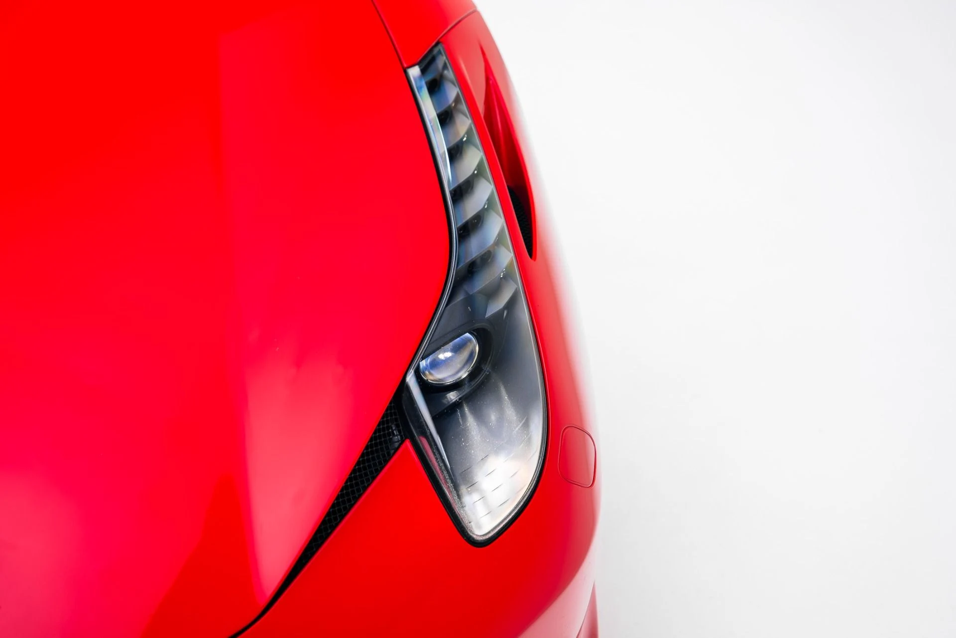 mph009_1290746561_Used_2010_Ferrari_458_Italia_1766090599_16299de32e