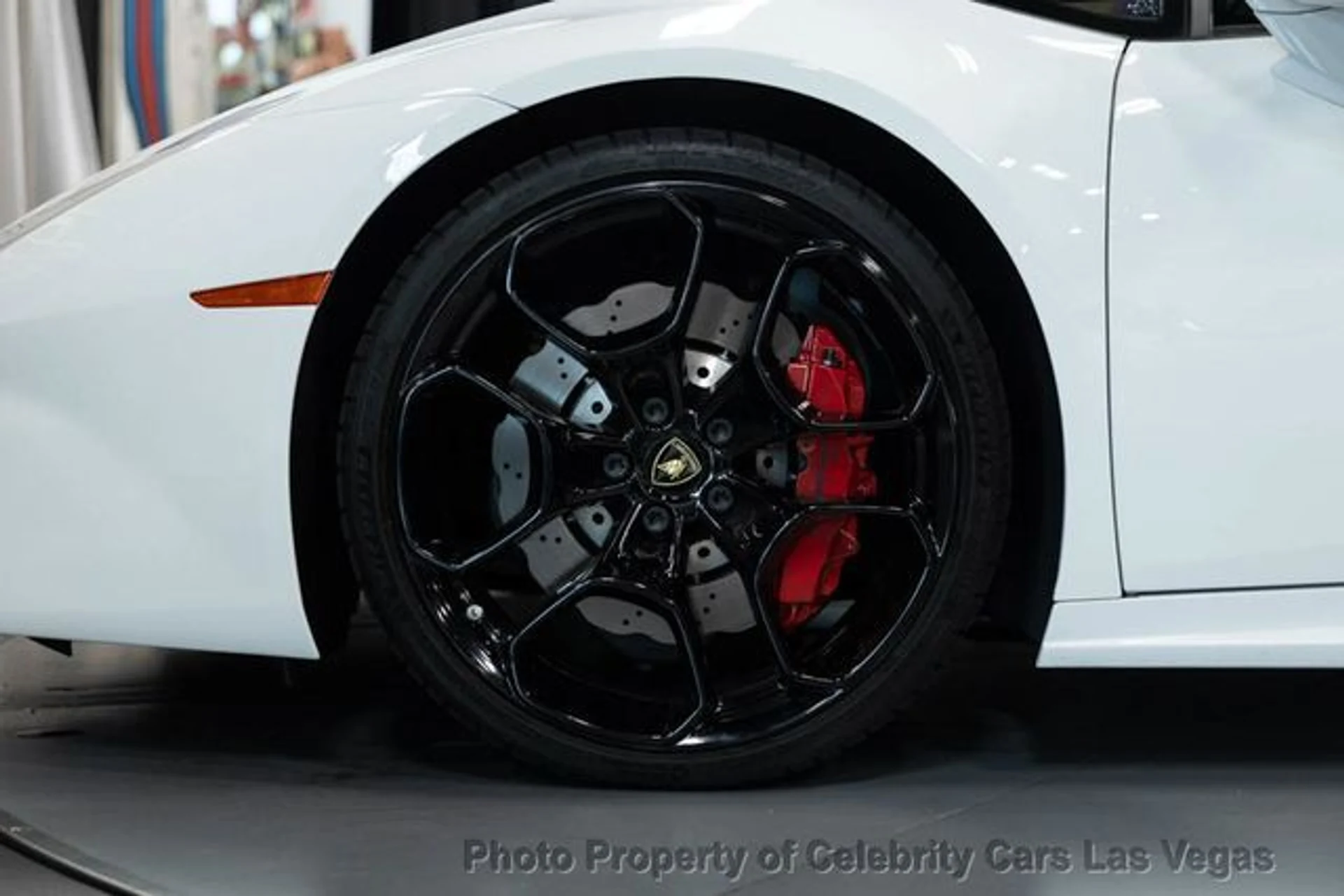 mph009_1294074172_used_2019_lamborghini_huracan_lp5802_9707_22868387_14_640_8b5f30efc6