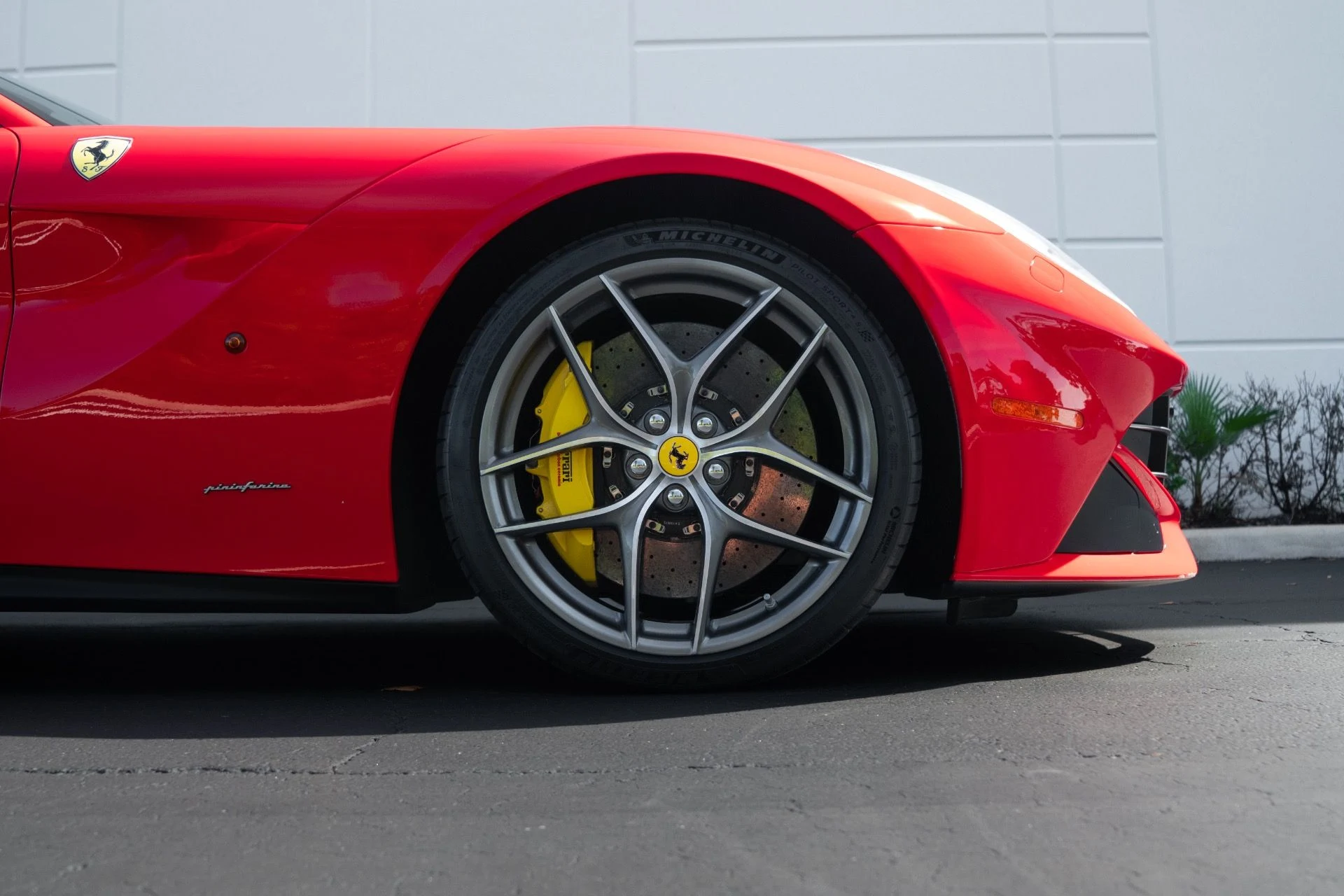 mph009_1308614405_Used_2017_Ferrari_F12berlinetta_1761715050_b56d1f77d5